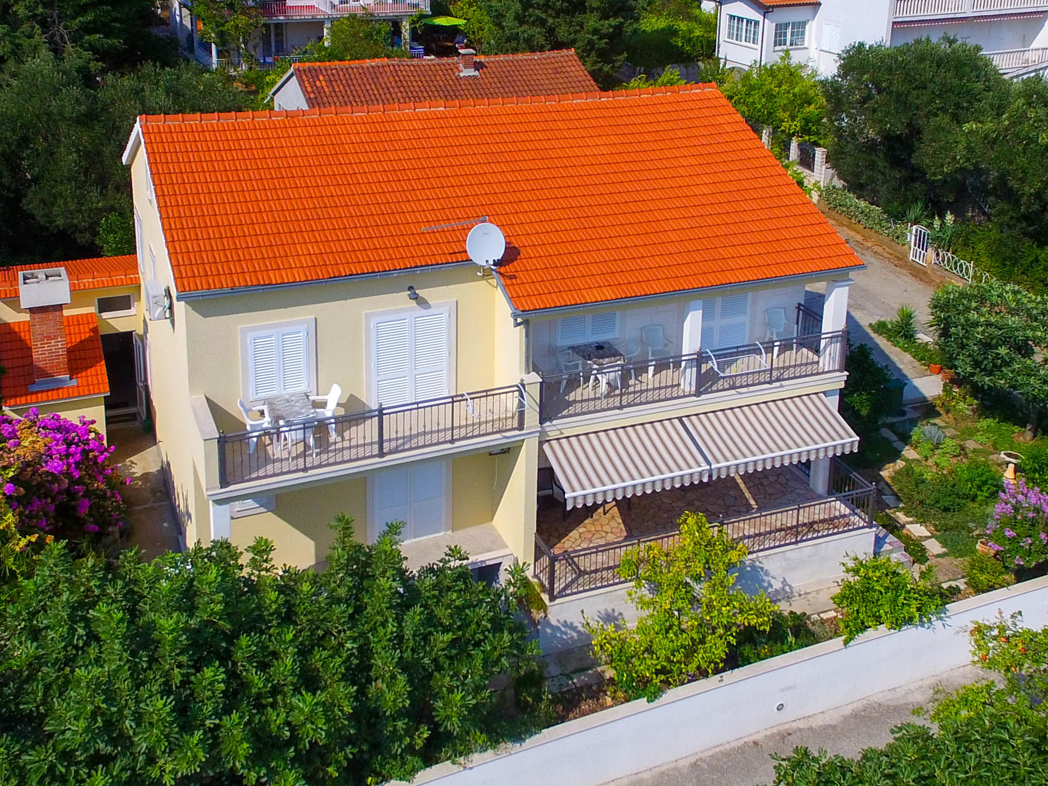 Apartments Andrija 59582-A1