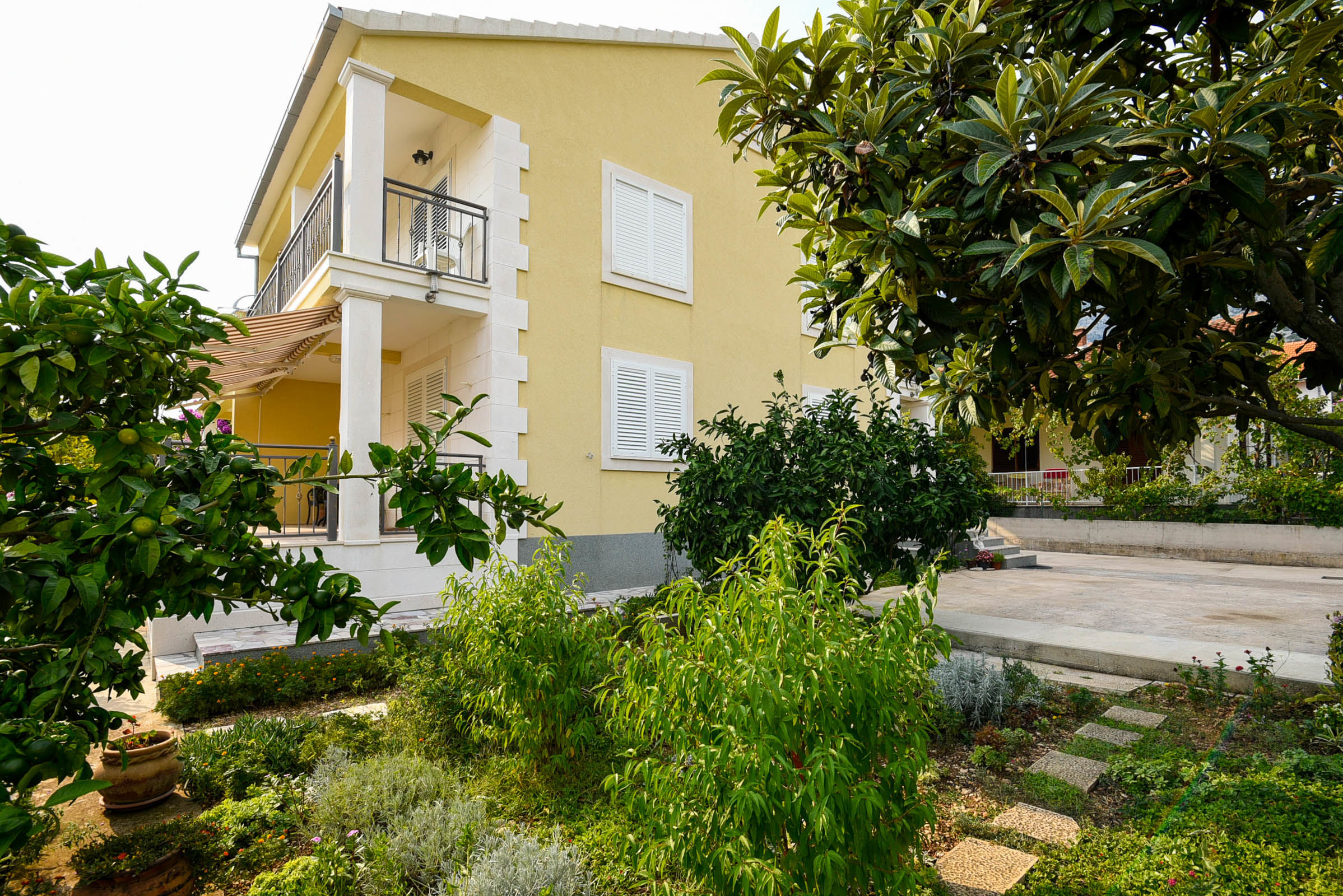 Apartments Andrija 59582-A1