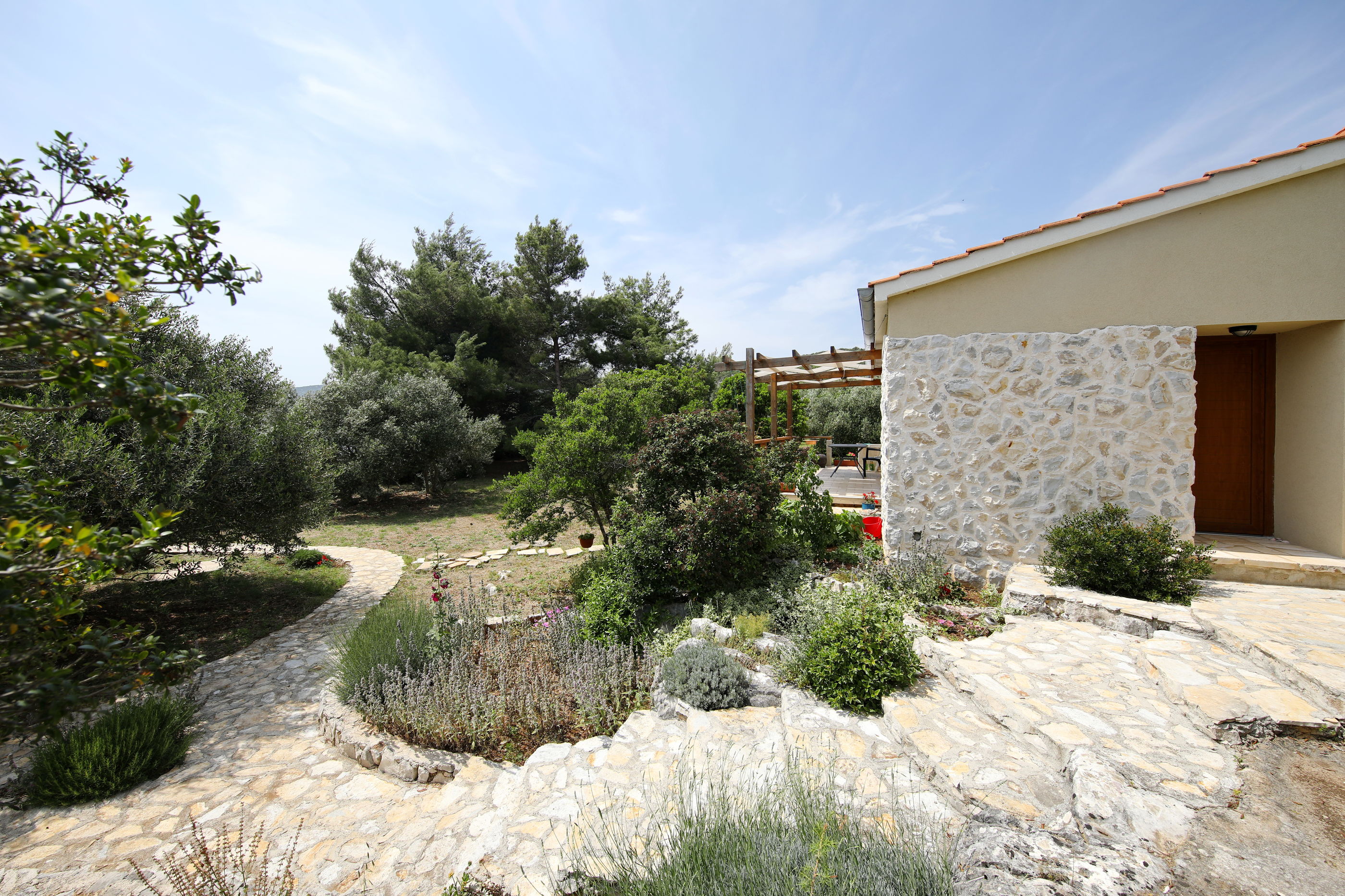House Divna 14564-K1