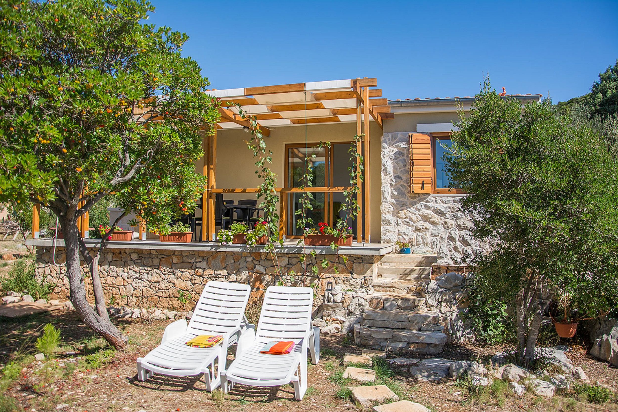 House Divna 14564-K1
