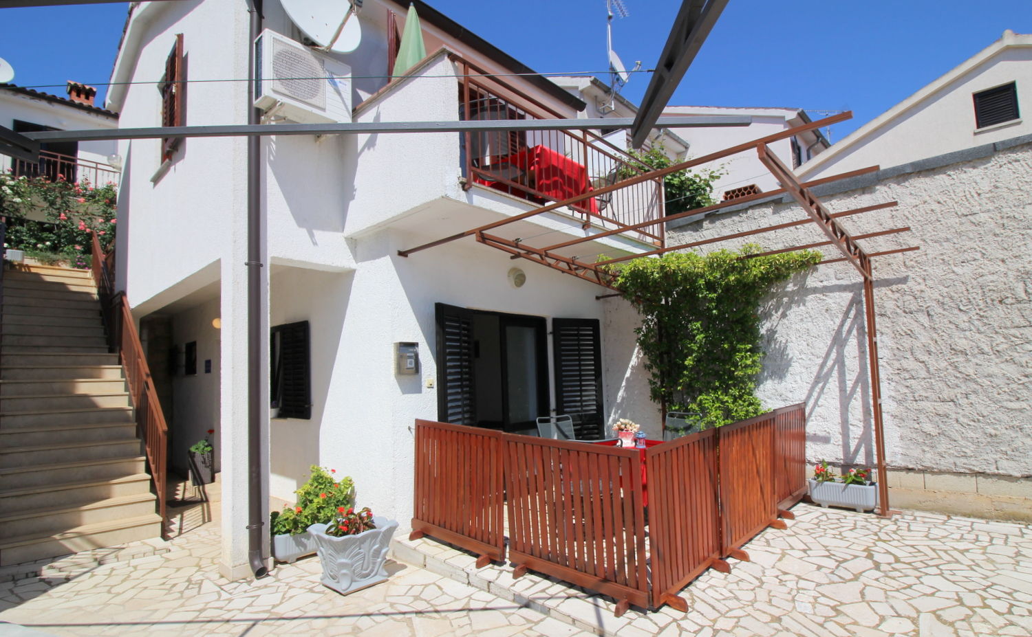 Apartments RADIN 63714-A2