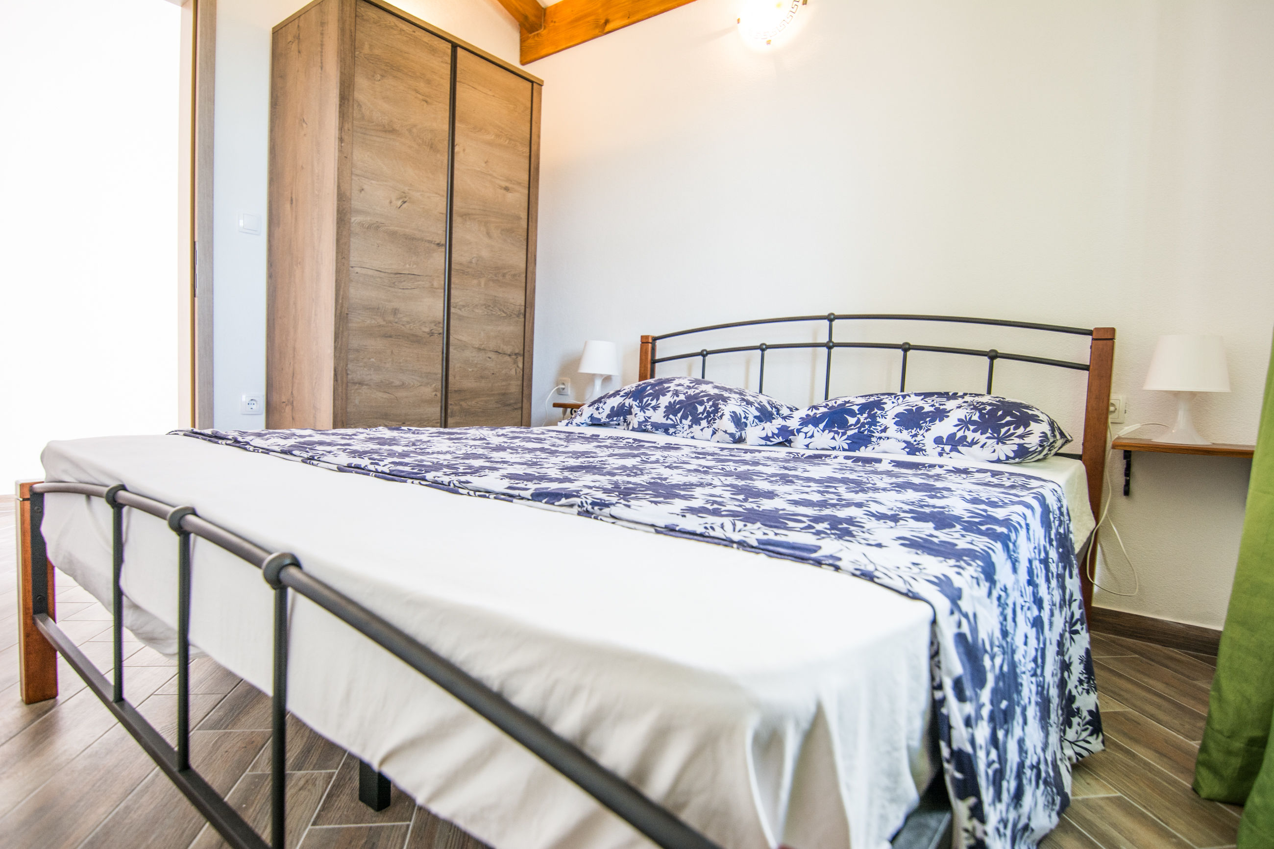 Apartments Tarragon 14575-A2