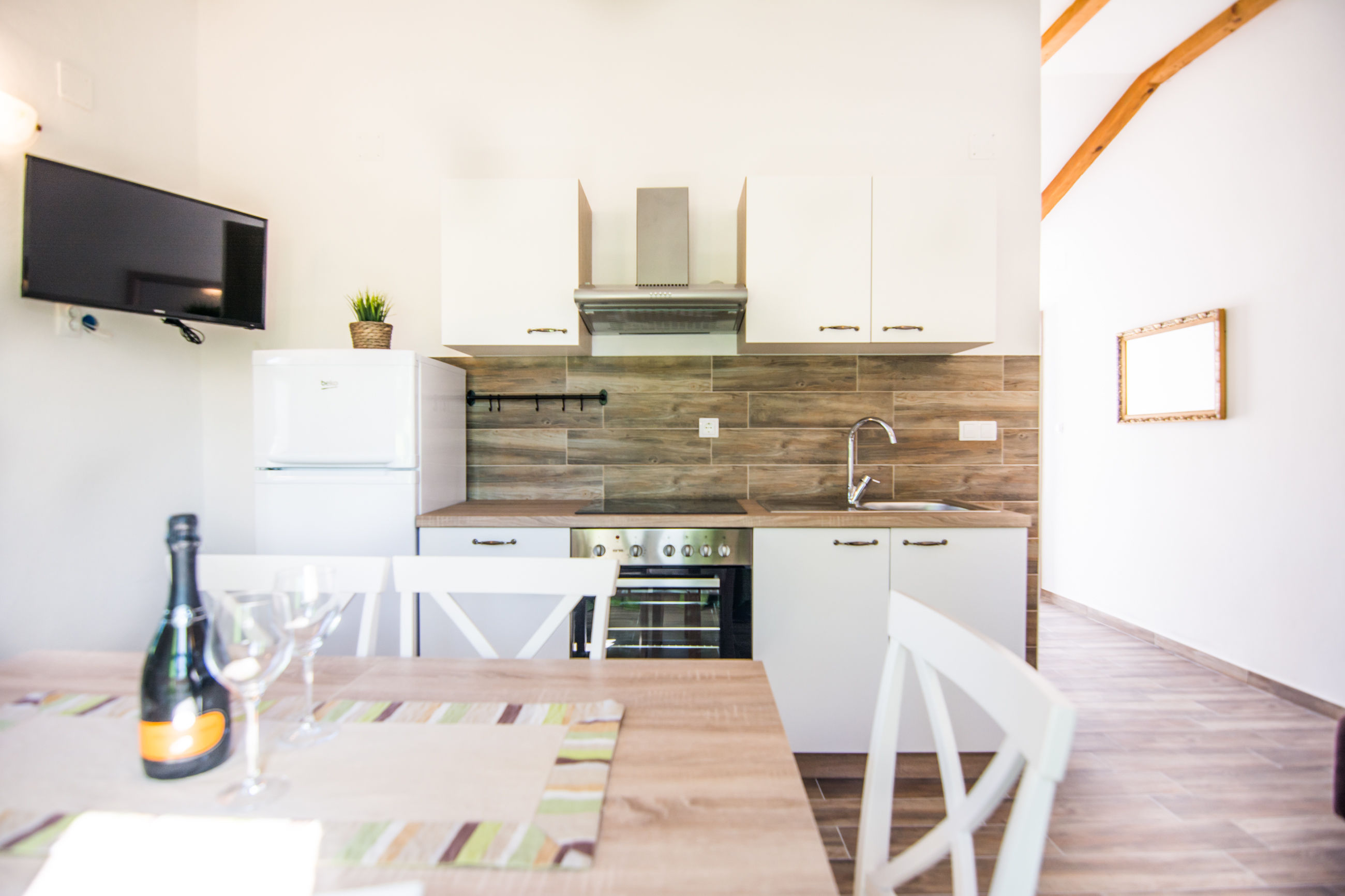 Apartments Tarragon 14575-A2