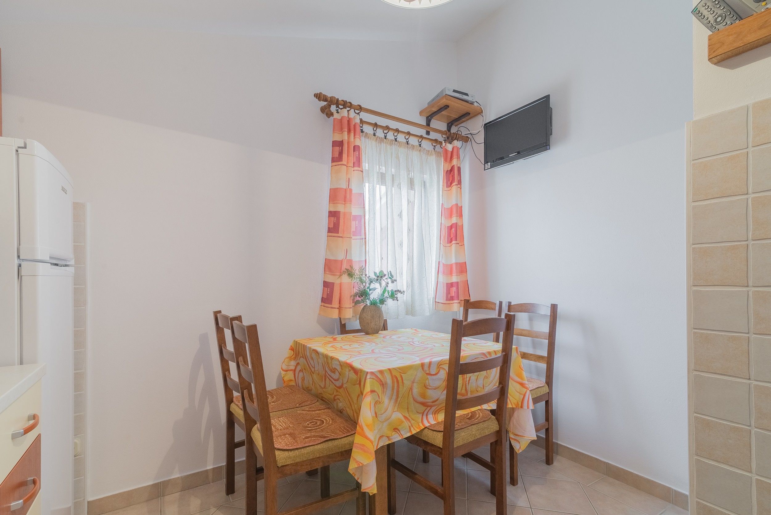 Apartments Puskaric 17722-A2