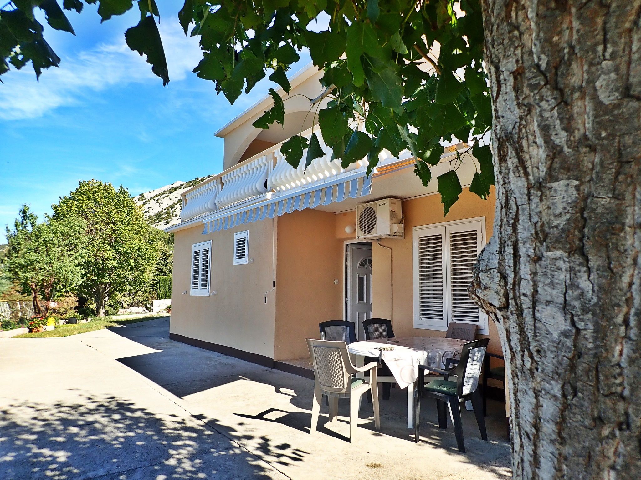 Apartment Jela-on the seafront 58491-A1