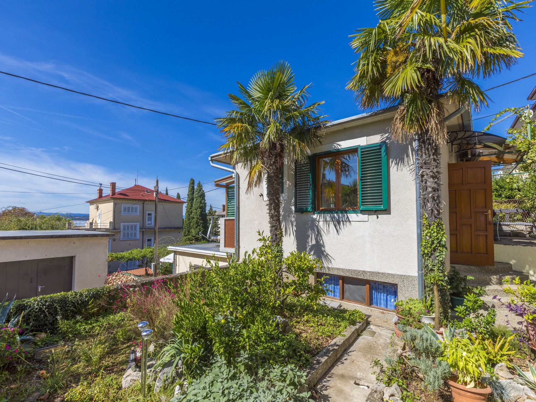 House Haus Vlady 74561-K1