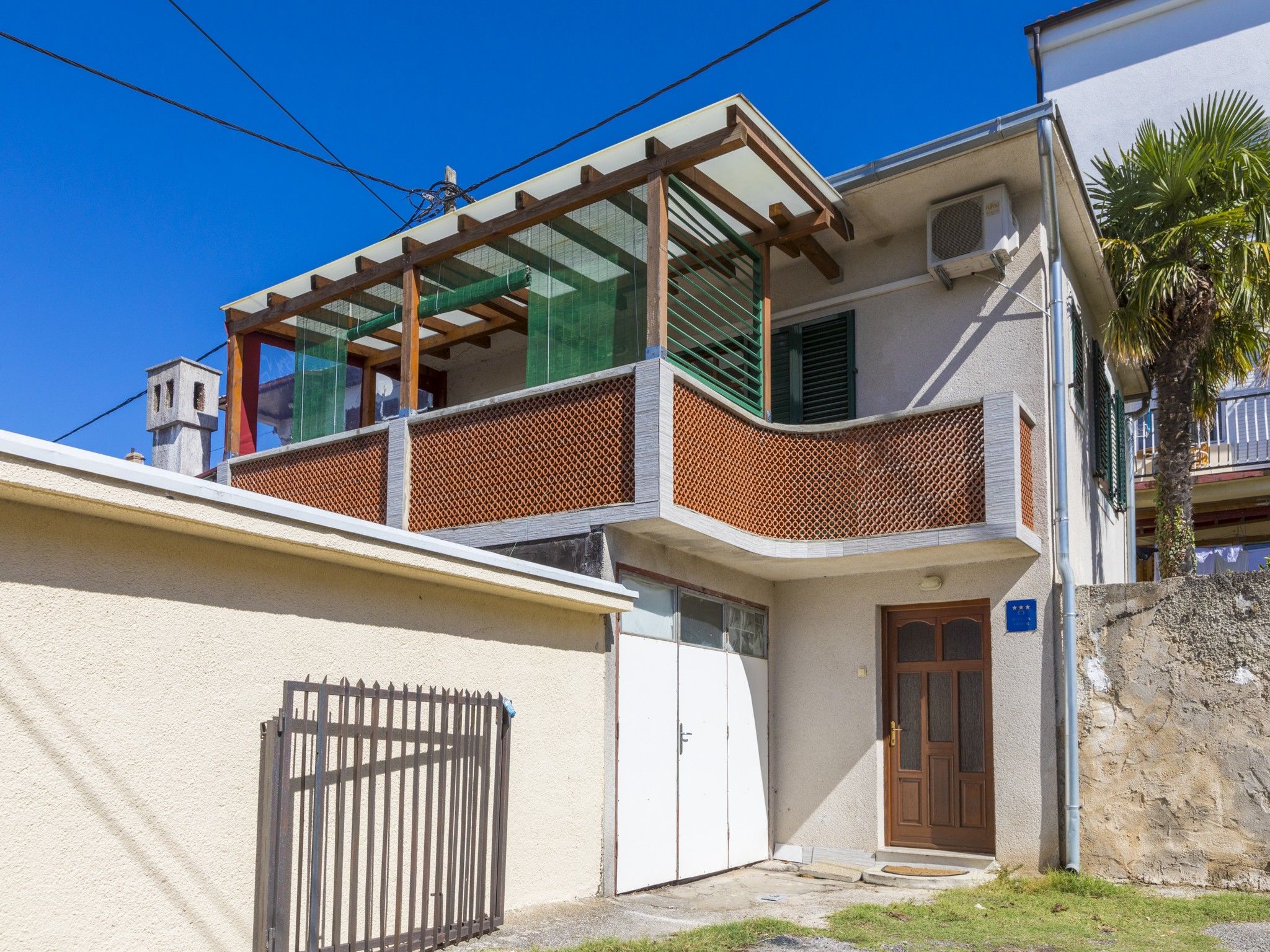 House Haus Vlady 74561-K1