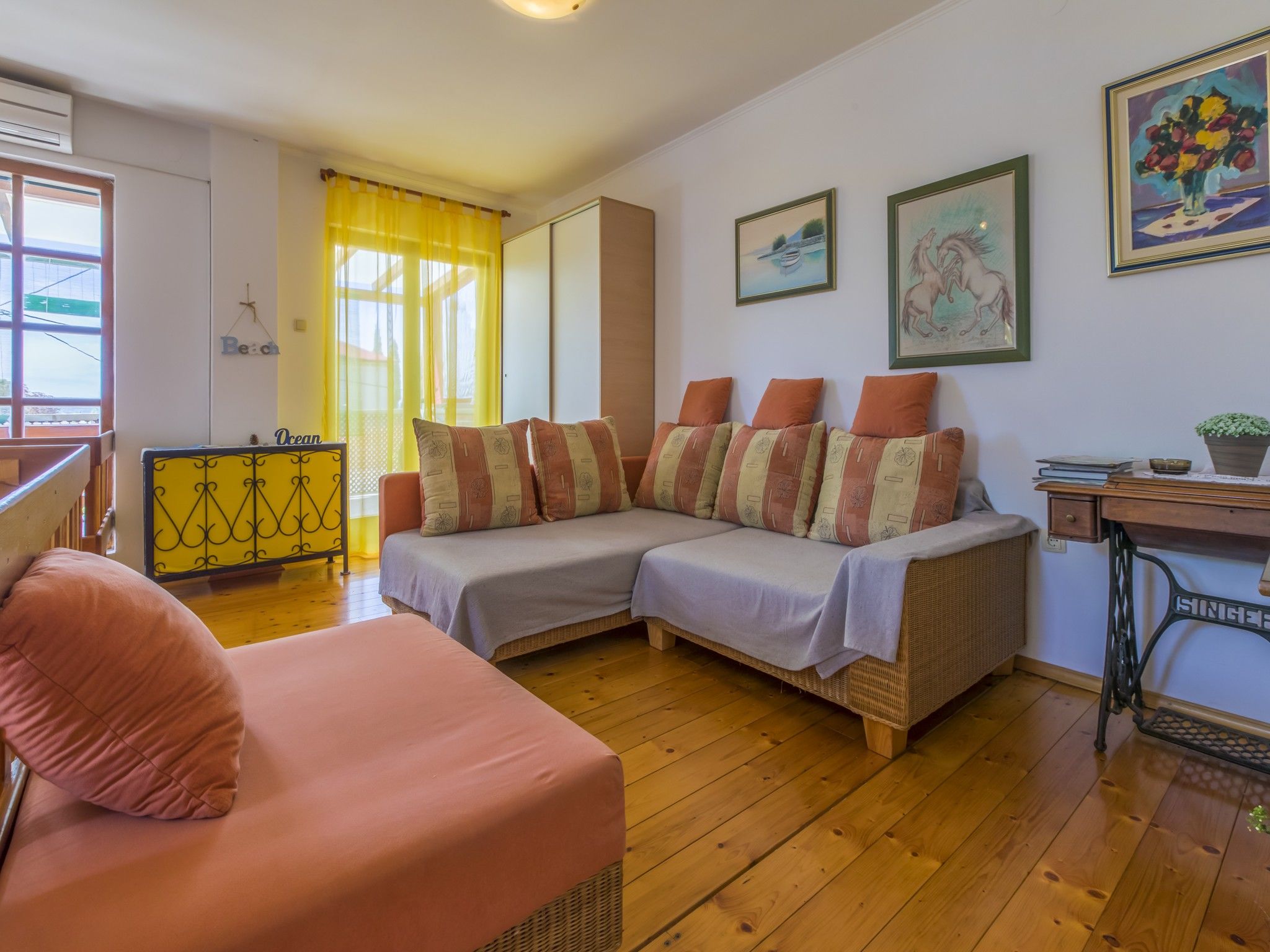 House Haus Vlady 74561-K1