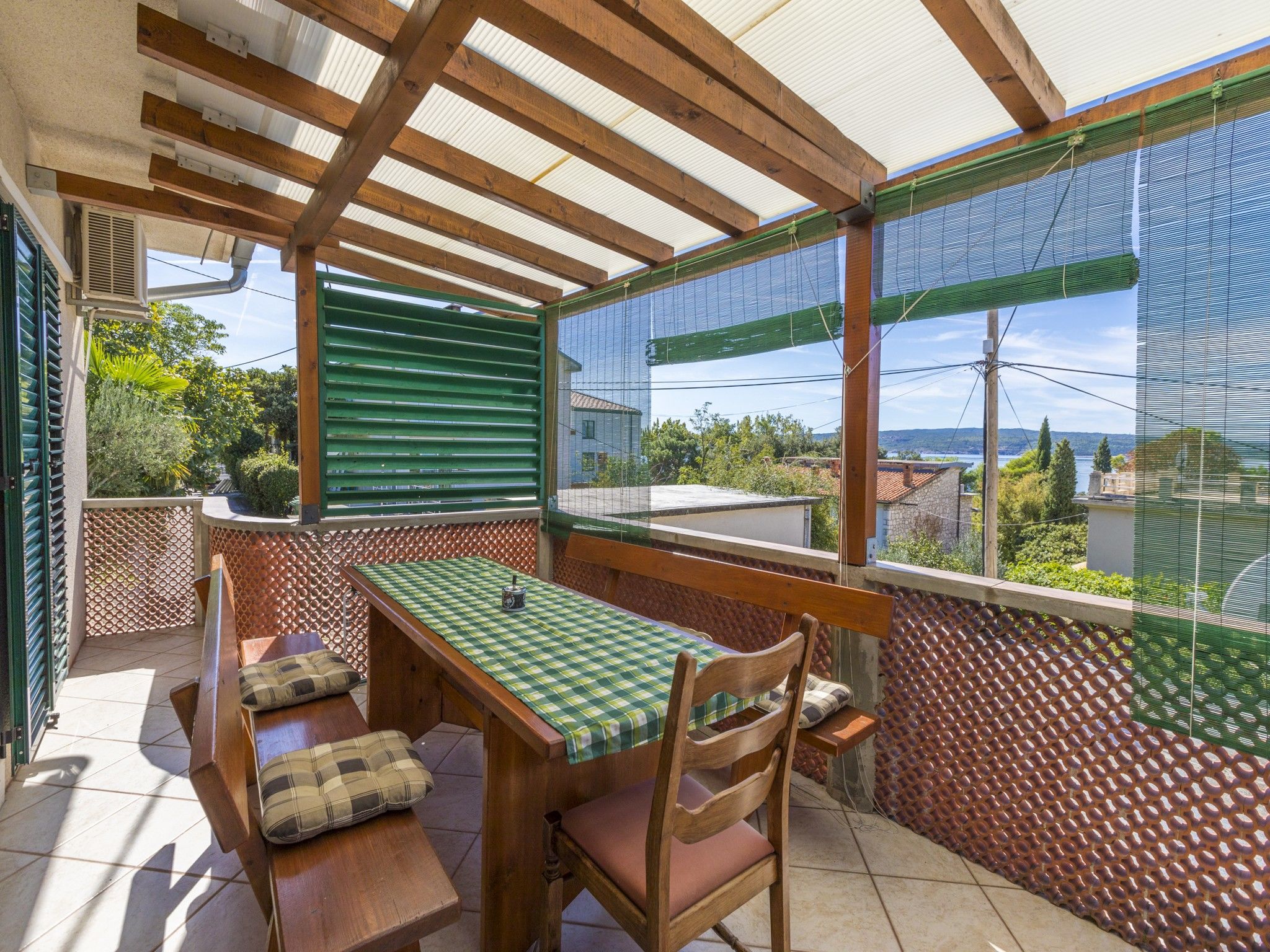 House Haus Vlady 74561-K1