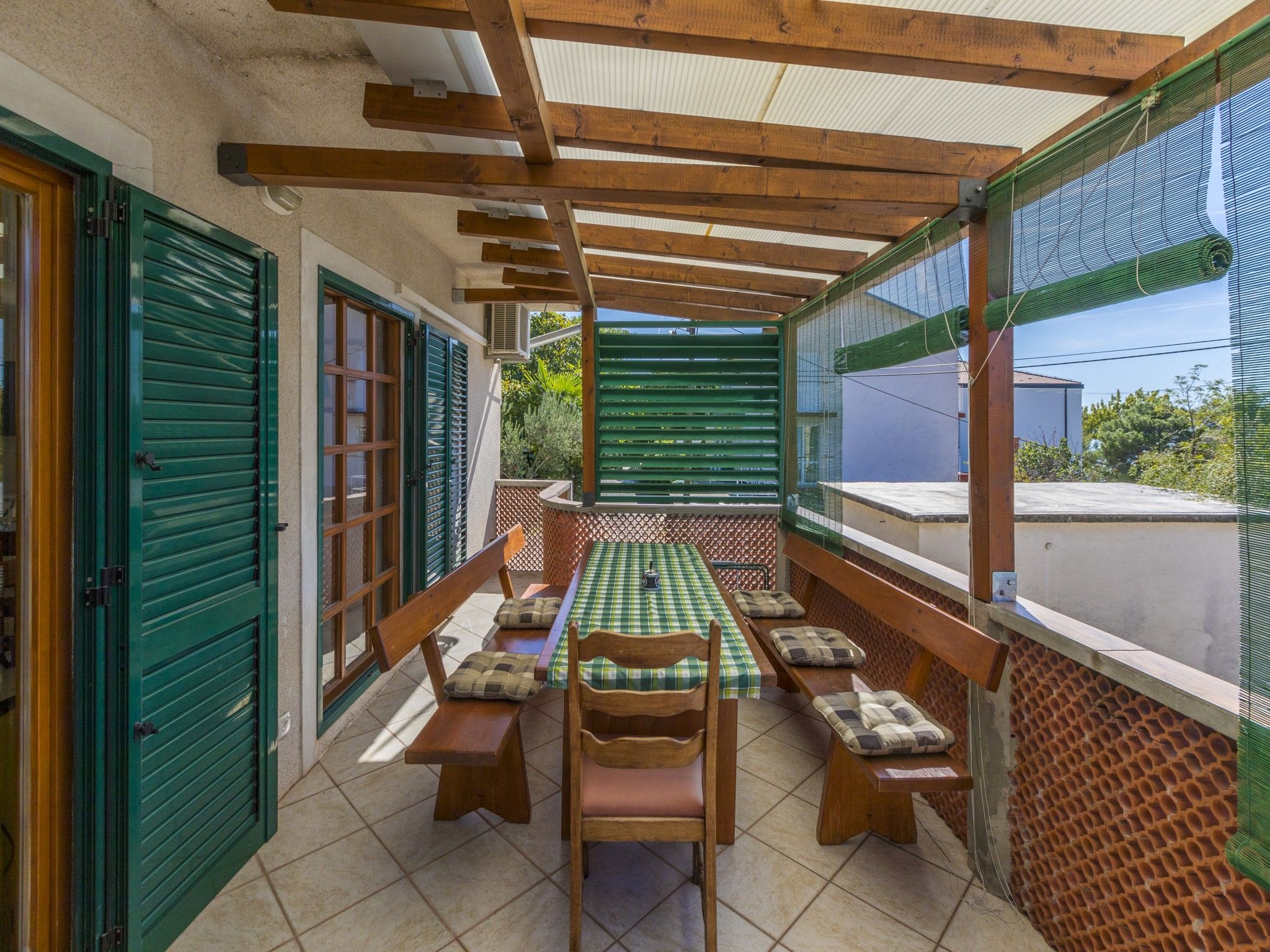House Haus Vlady 74561-K1