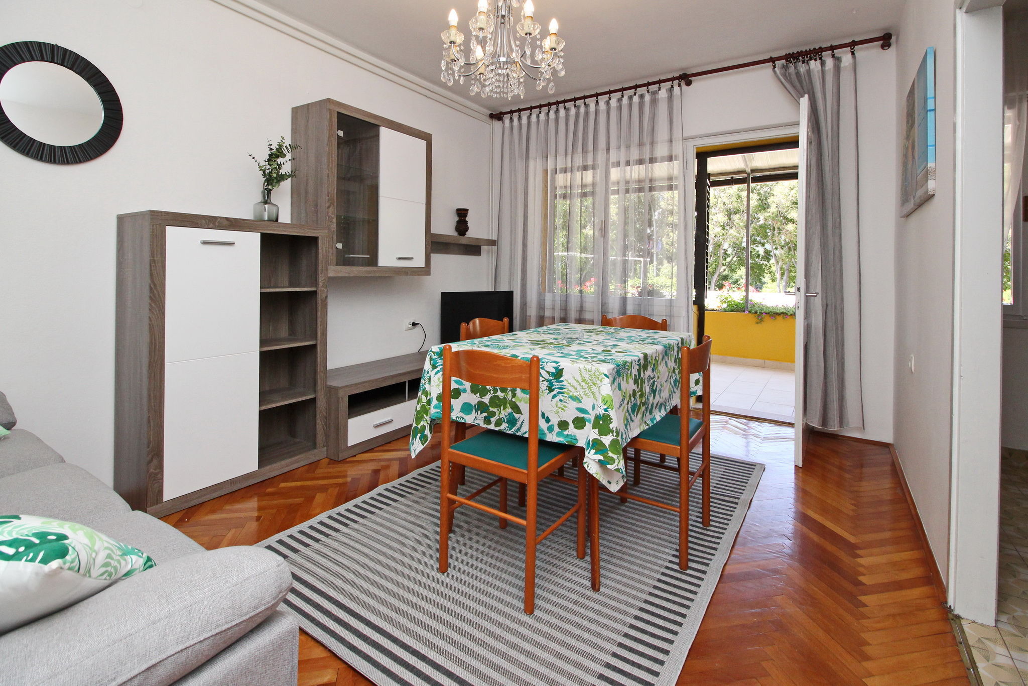 Apartments Capic Pescivica 69013-A1