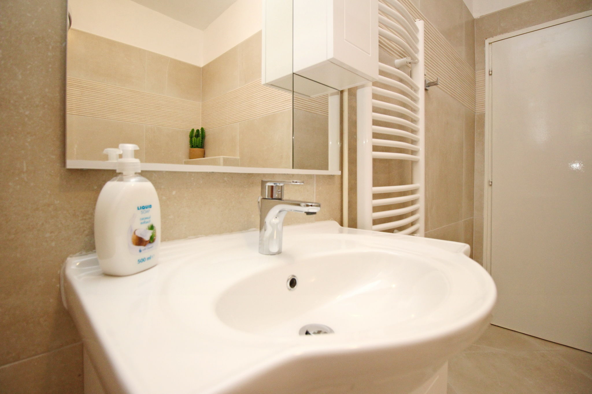 Apartments Capic Pescivica 69013-A1