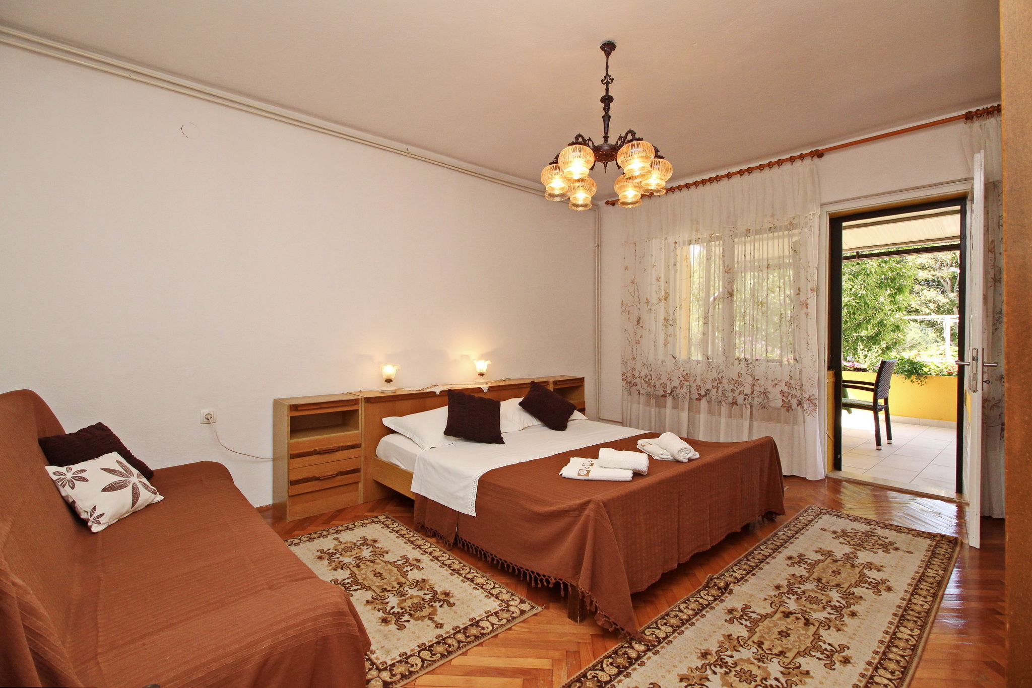 Apartments Capic Pescivica 69013-A1