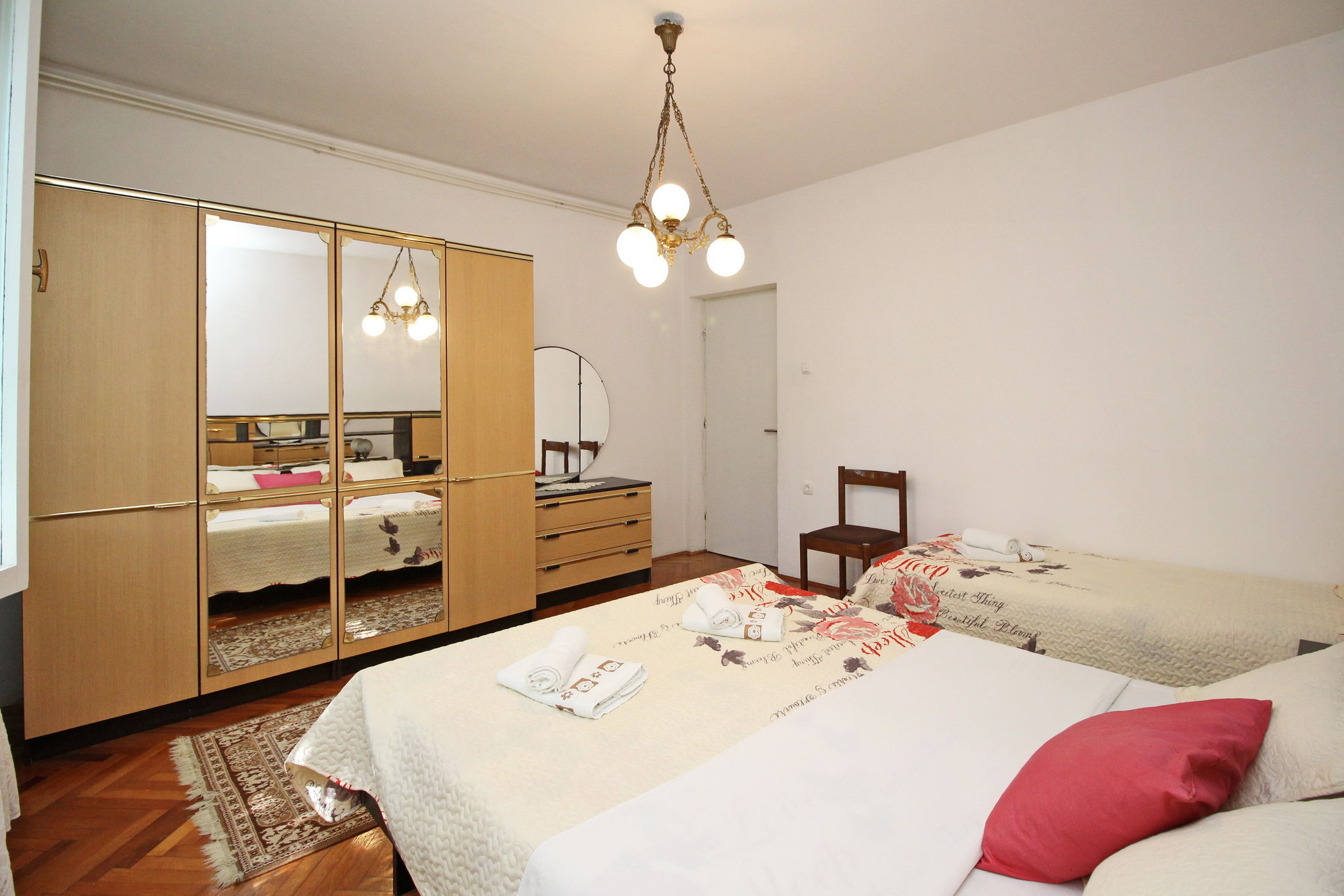 Apartments Capic Pescivica 69013-A1