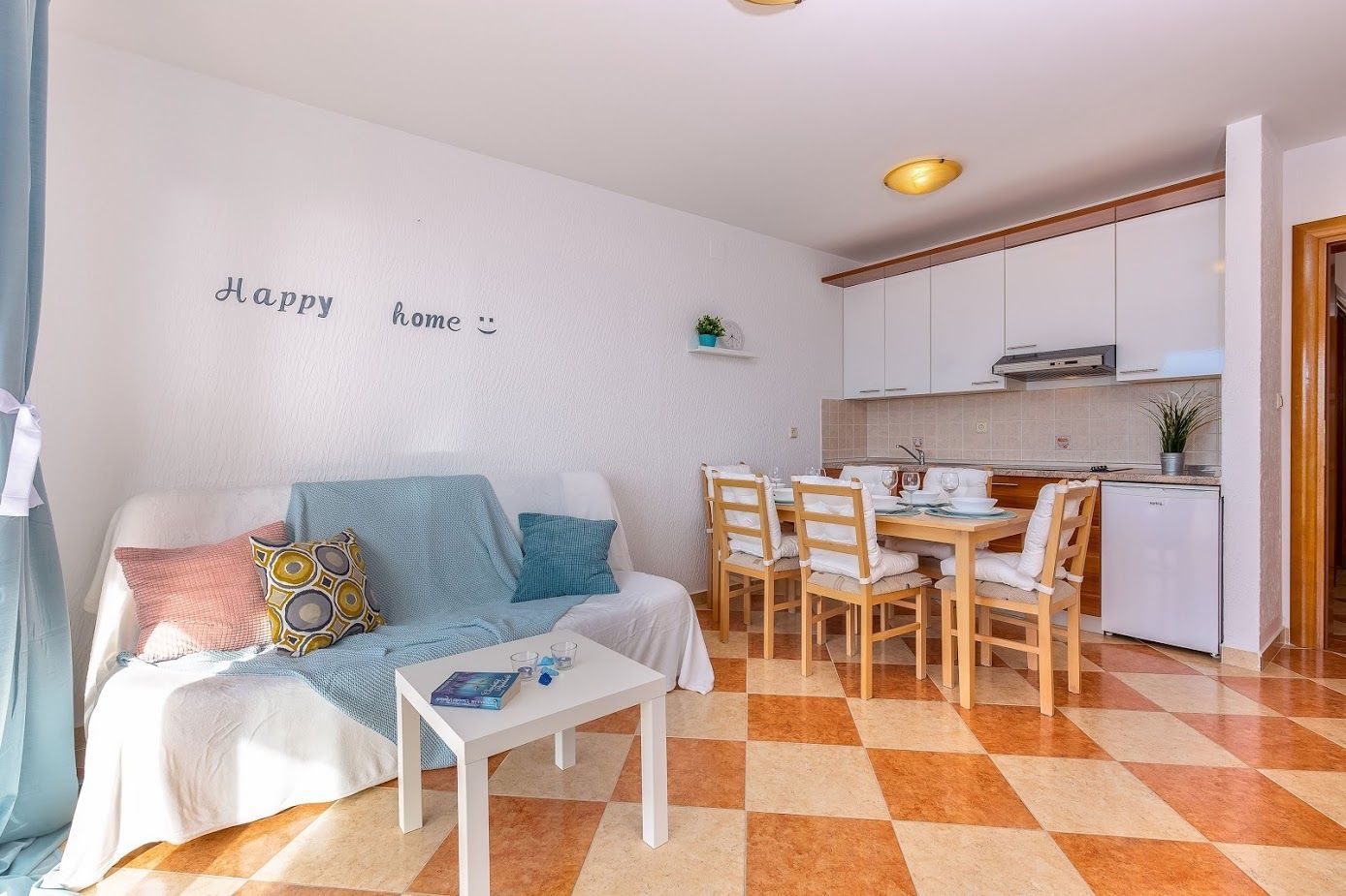 Apartments Tommy 74711-A1