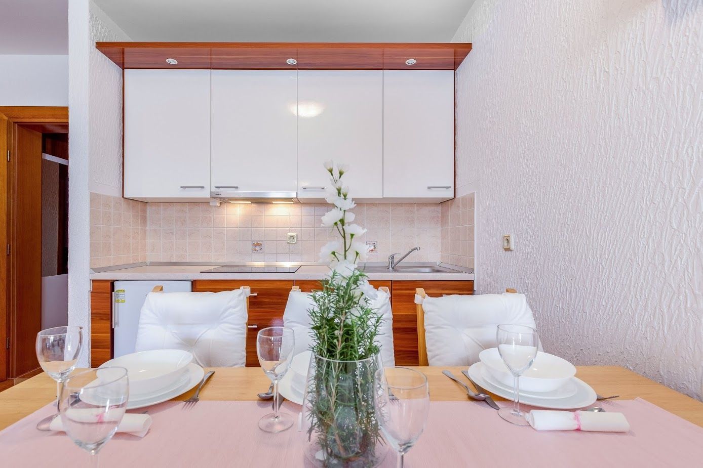 Apartments Tommy 74711-A2