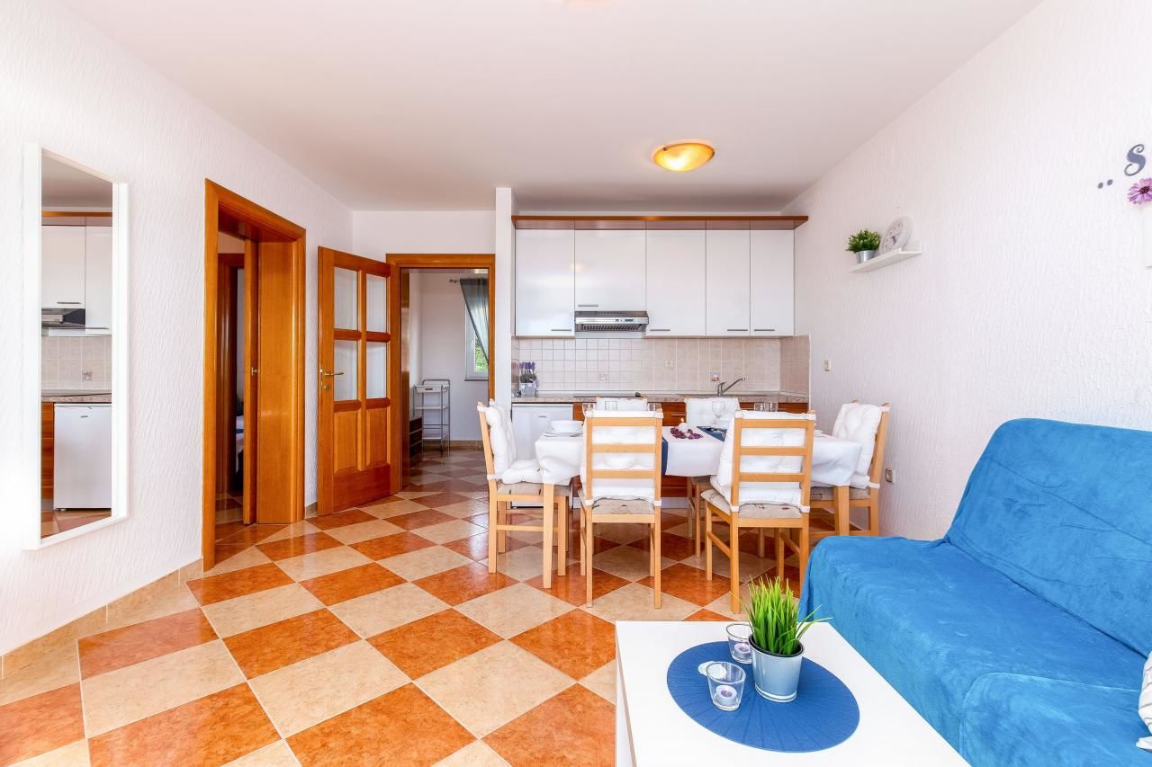 Apartments Tommy Com 74751-A2
