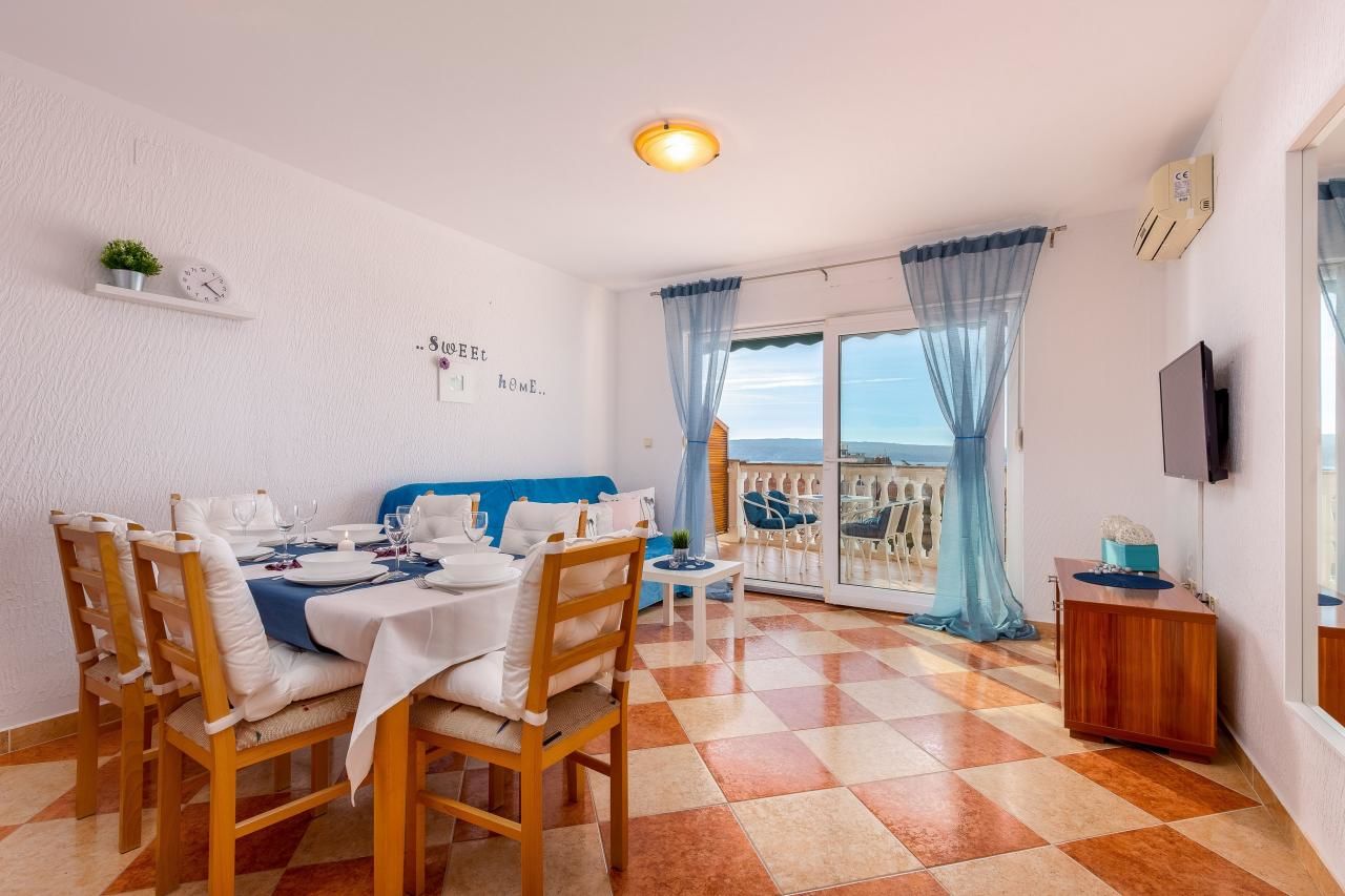 Apartments Tommy Com 74751-A4