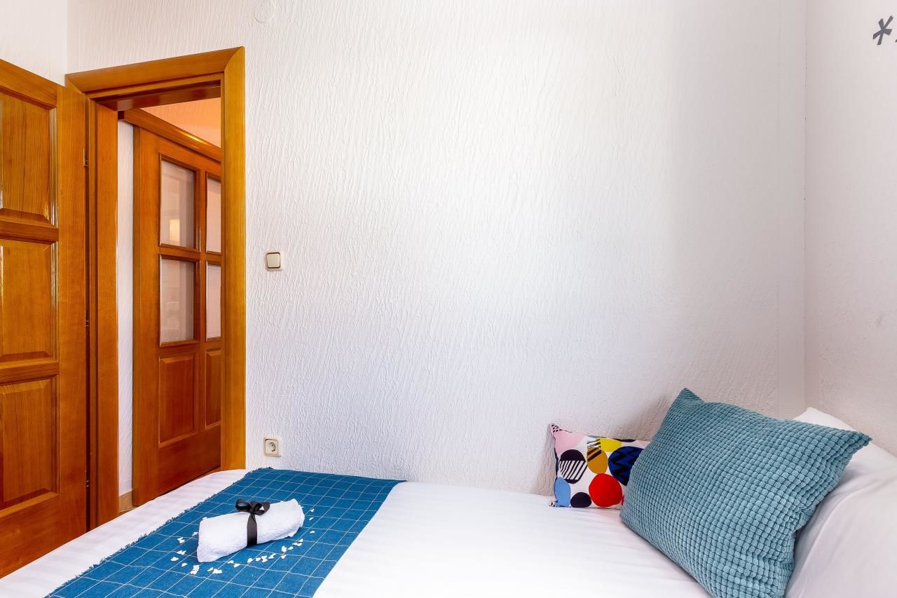 Apartments Tommy Com 74751-A4