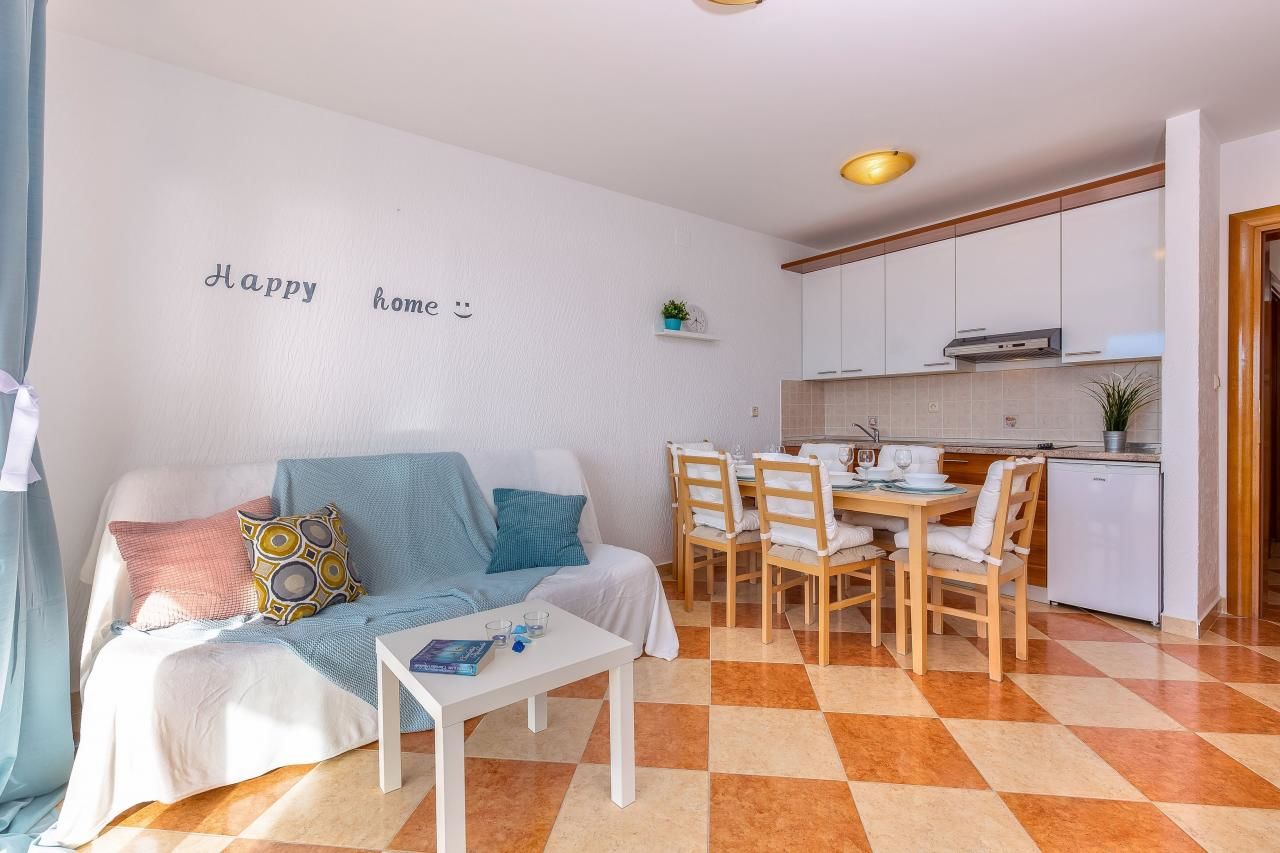 Apartments Tommy Com 74751-A5