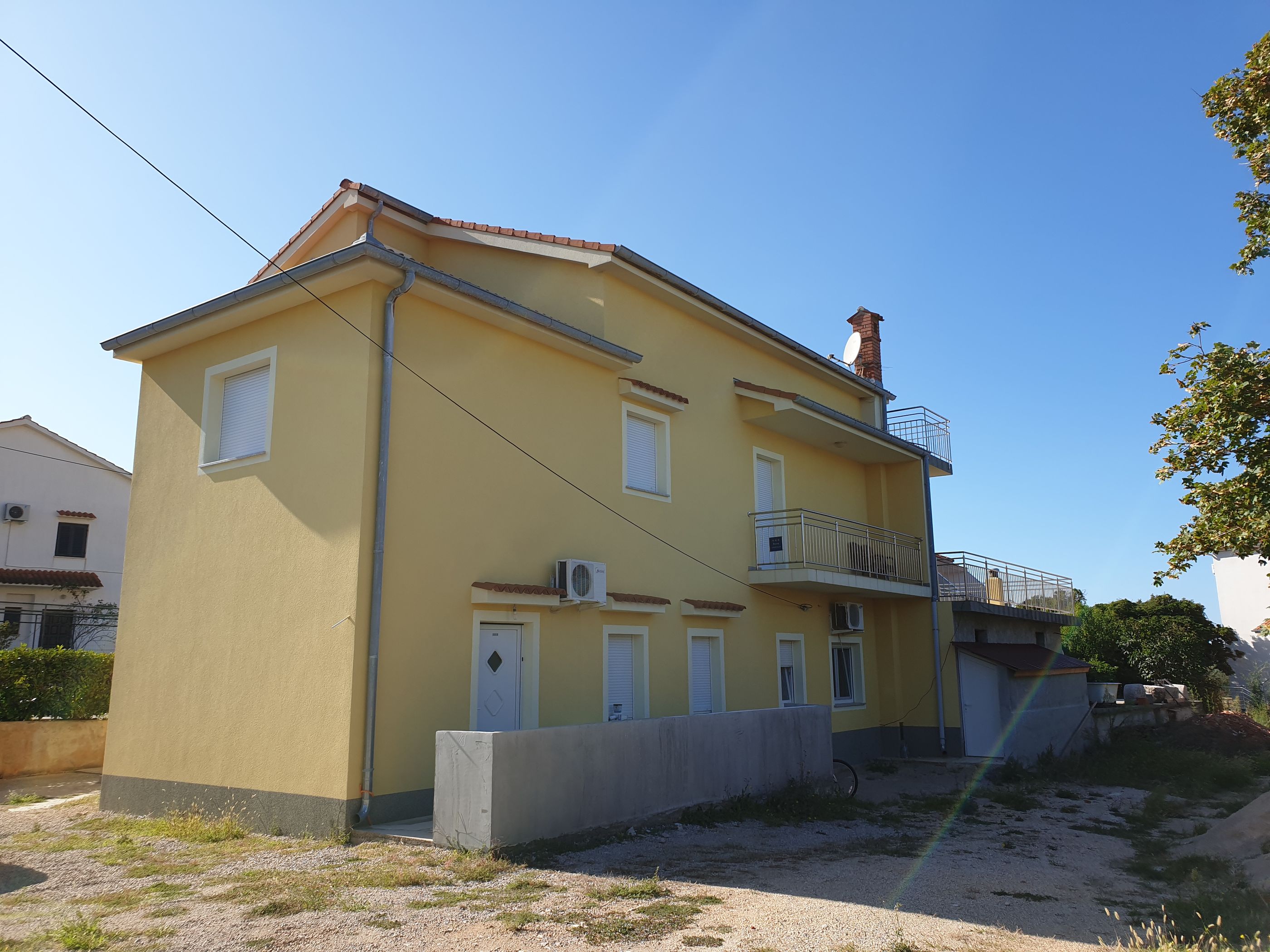 Apartments Rea 64381-A2