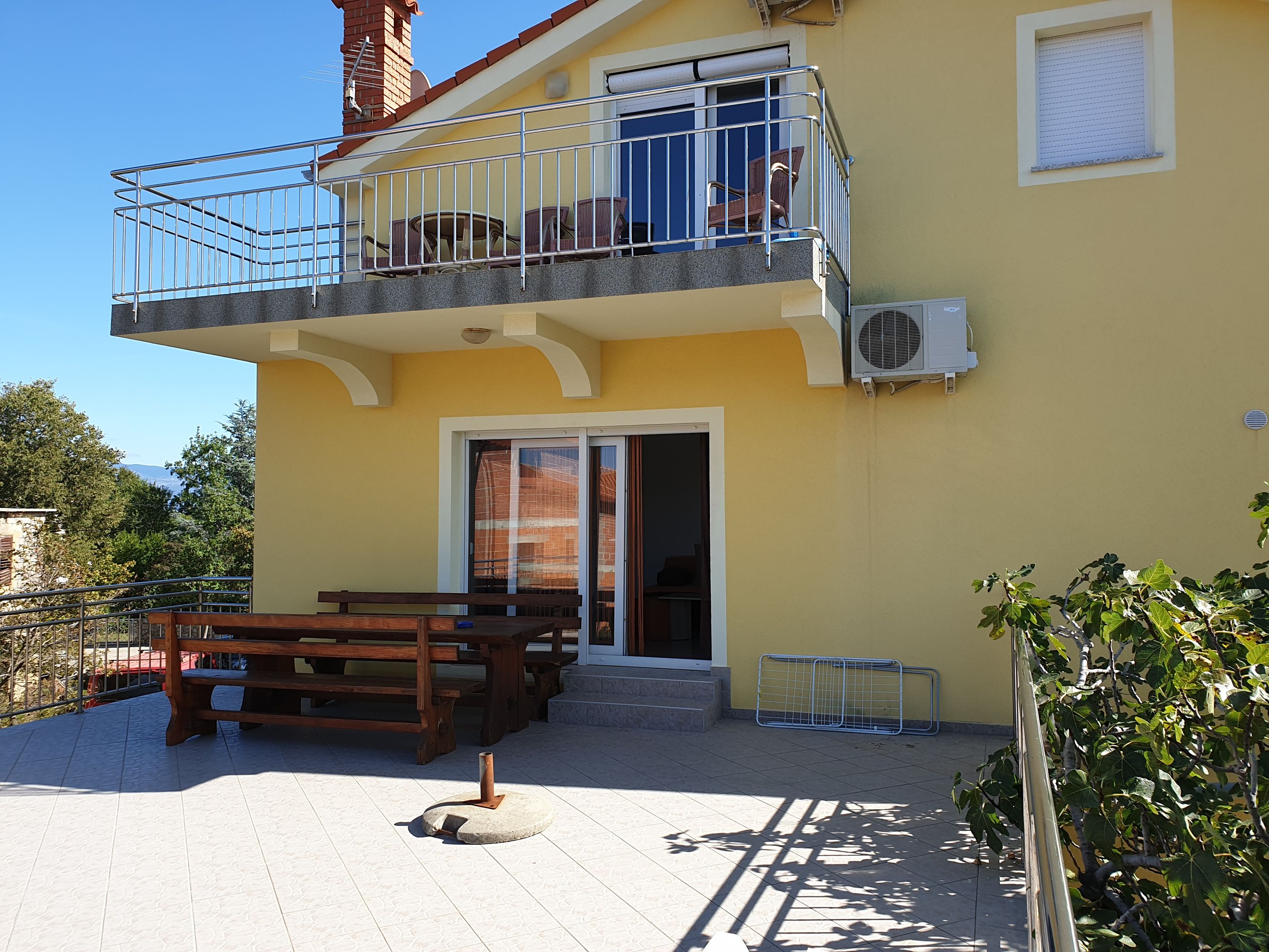 Apartments Rea 64381-A2