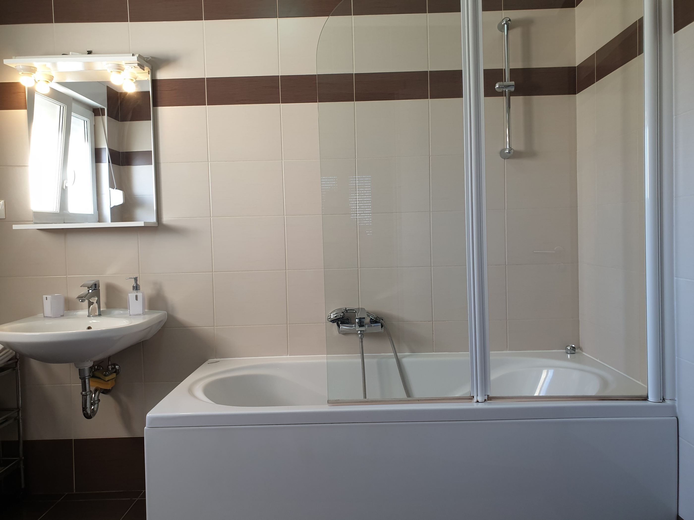 Apartments Rea 64381-A2