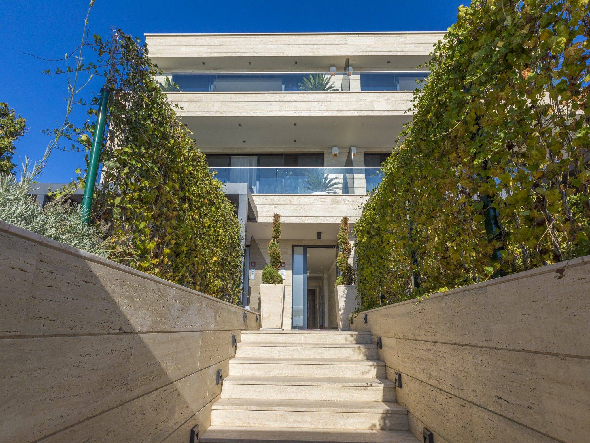 Apartments DEL MAR 1 74941-A1
