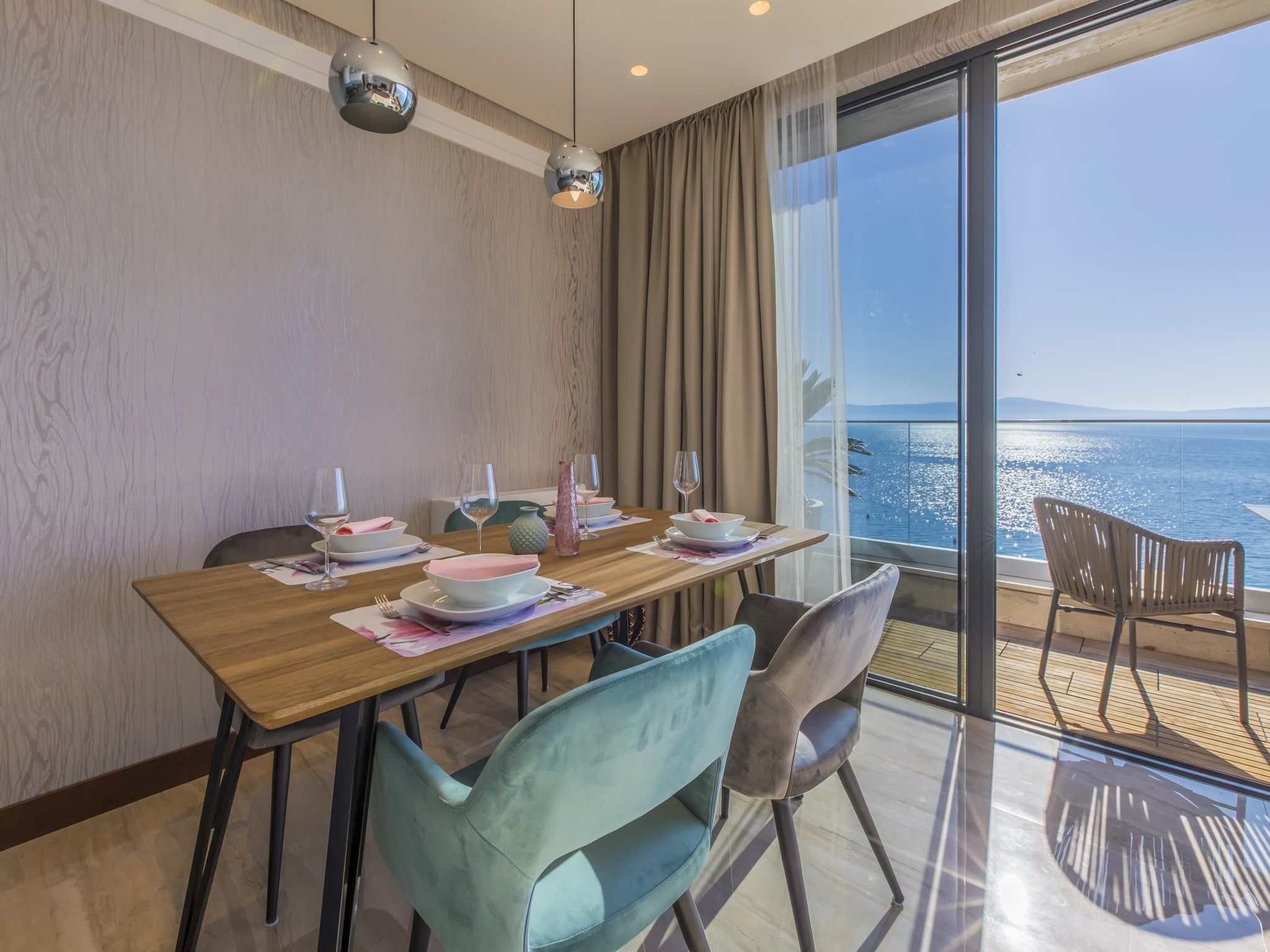 Apartments DEL MAR 5 74945-A1