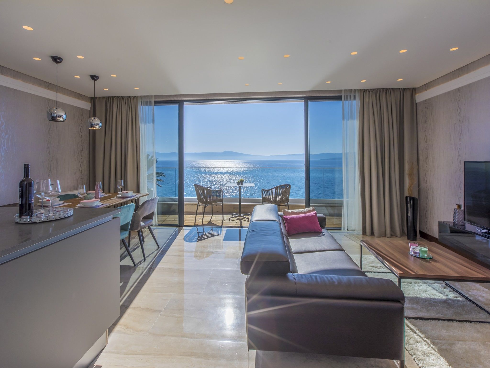 Apartments DEL MAR 5 74945-A1