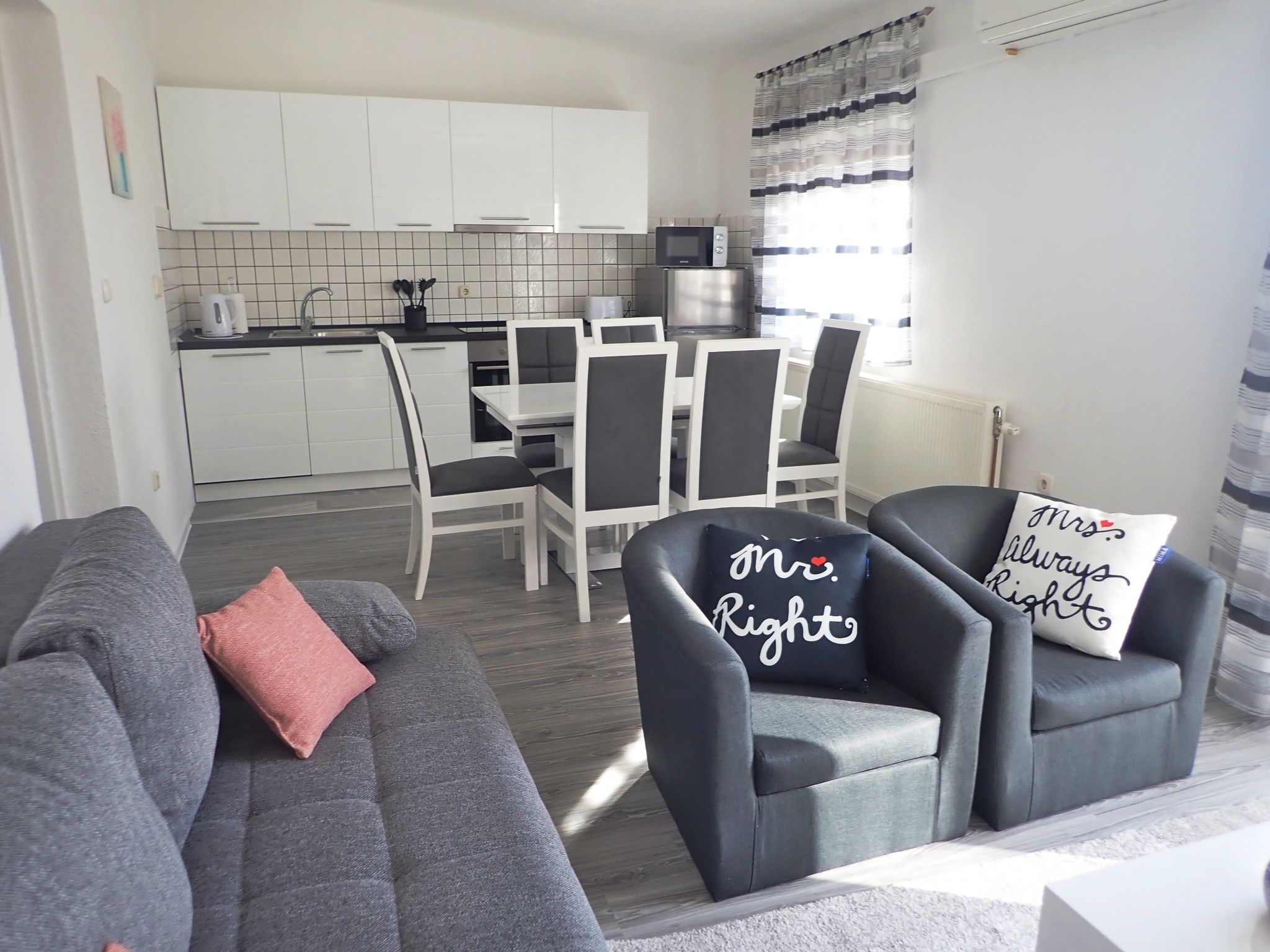Apartment Ana 60682-A1