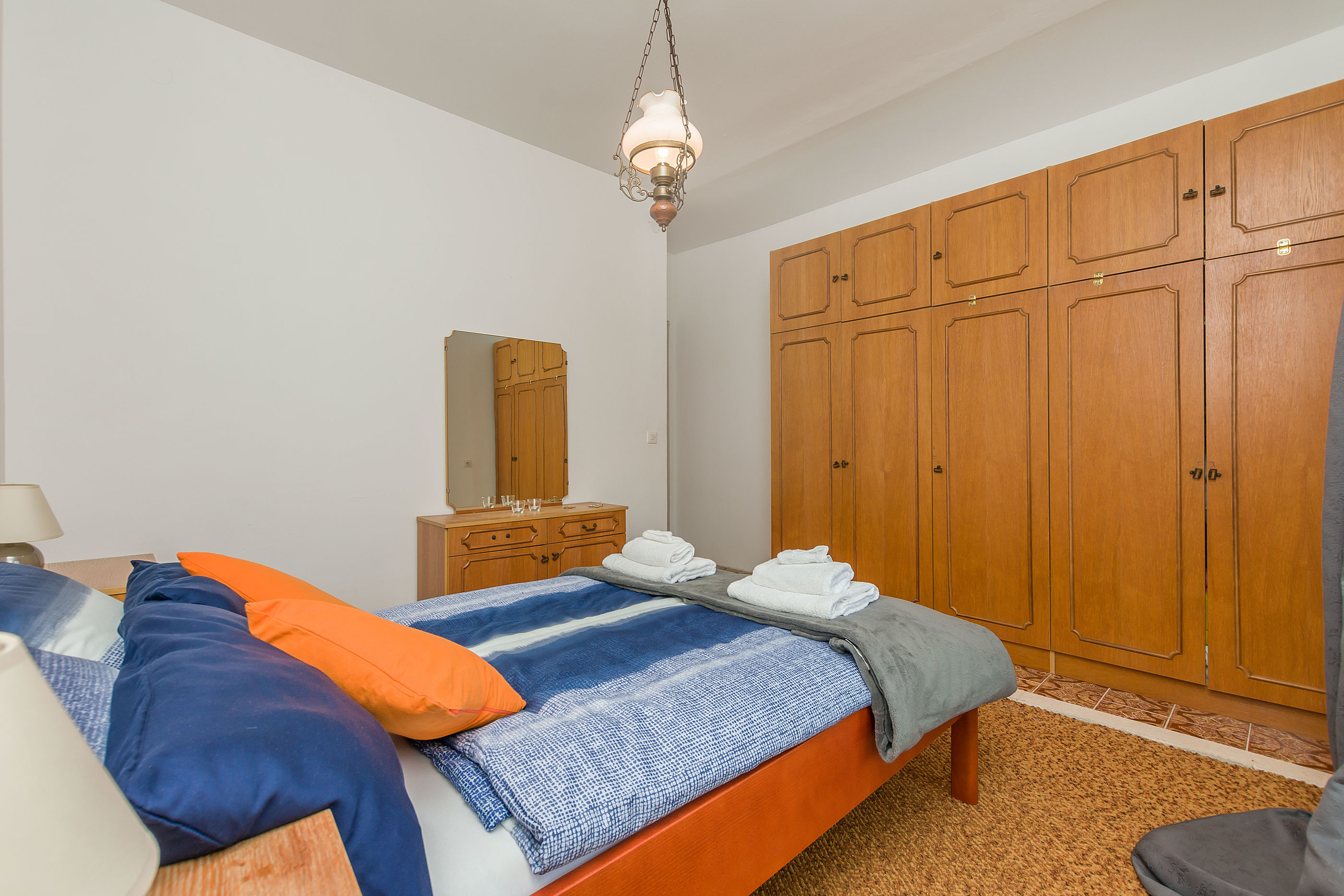 House Cattleya 67281-K1