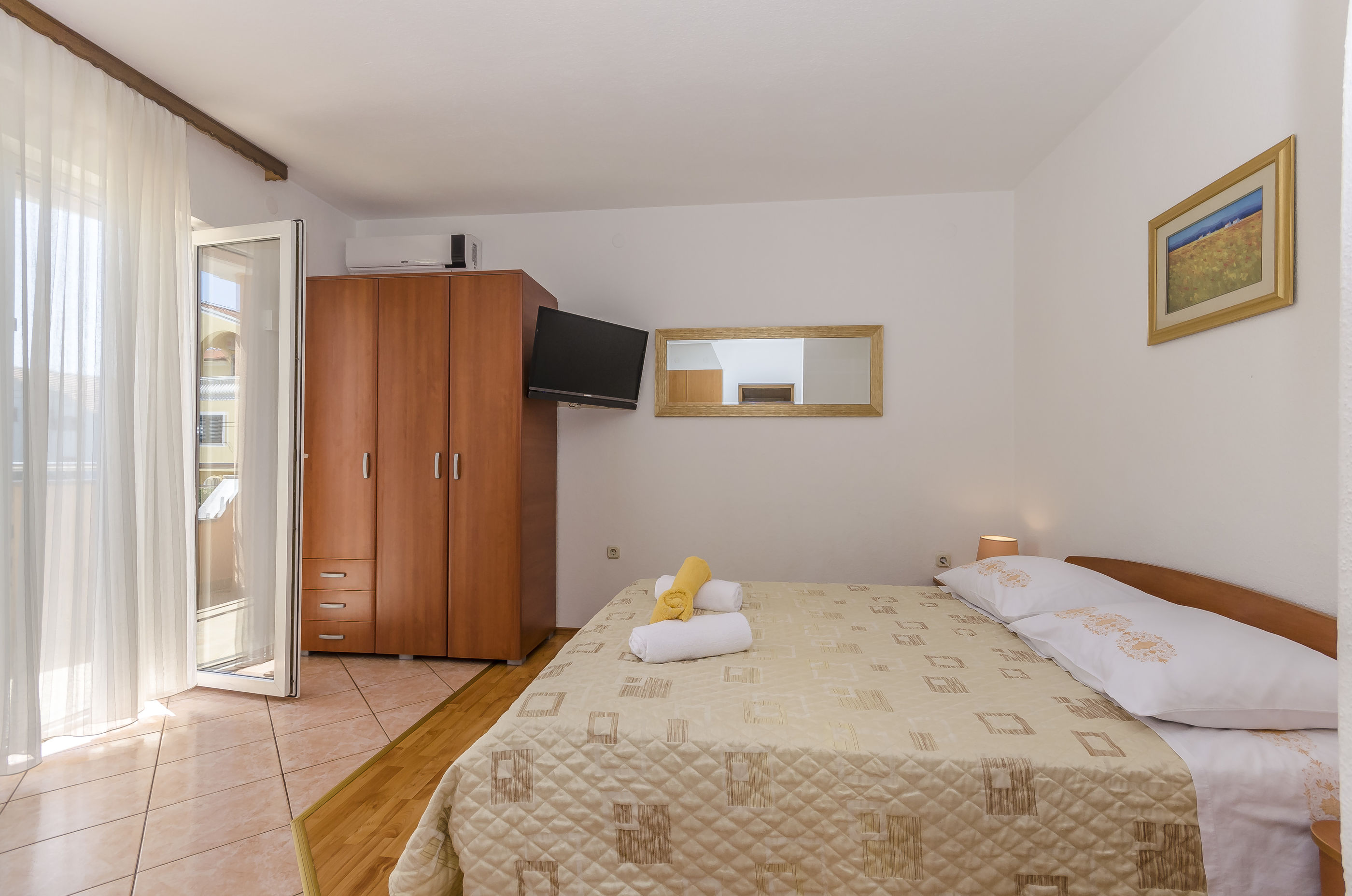 Apartments Bella Vista 67571-A2