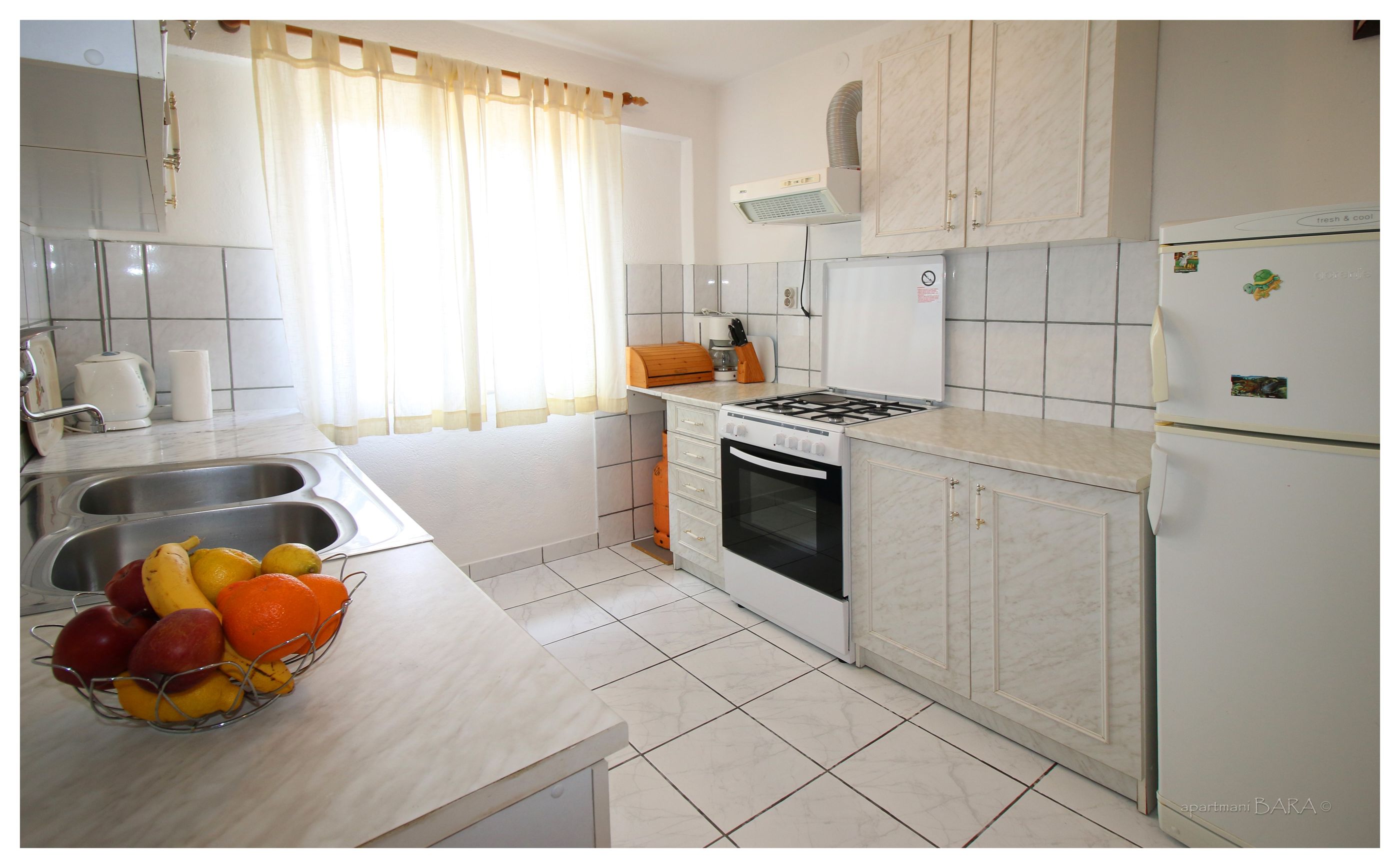 Apartments and Room Janja 50381-A1