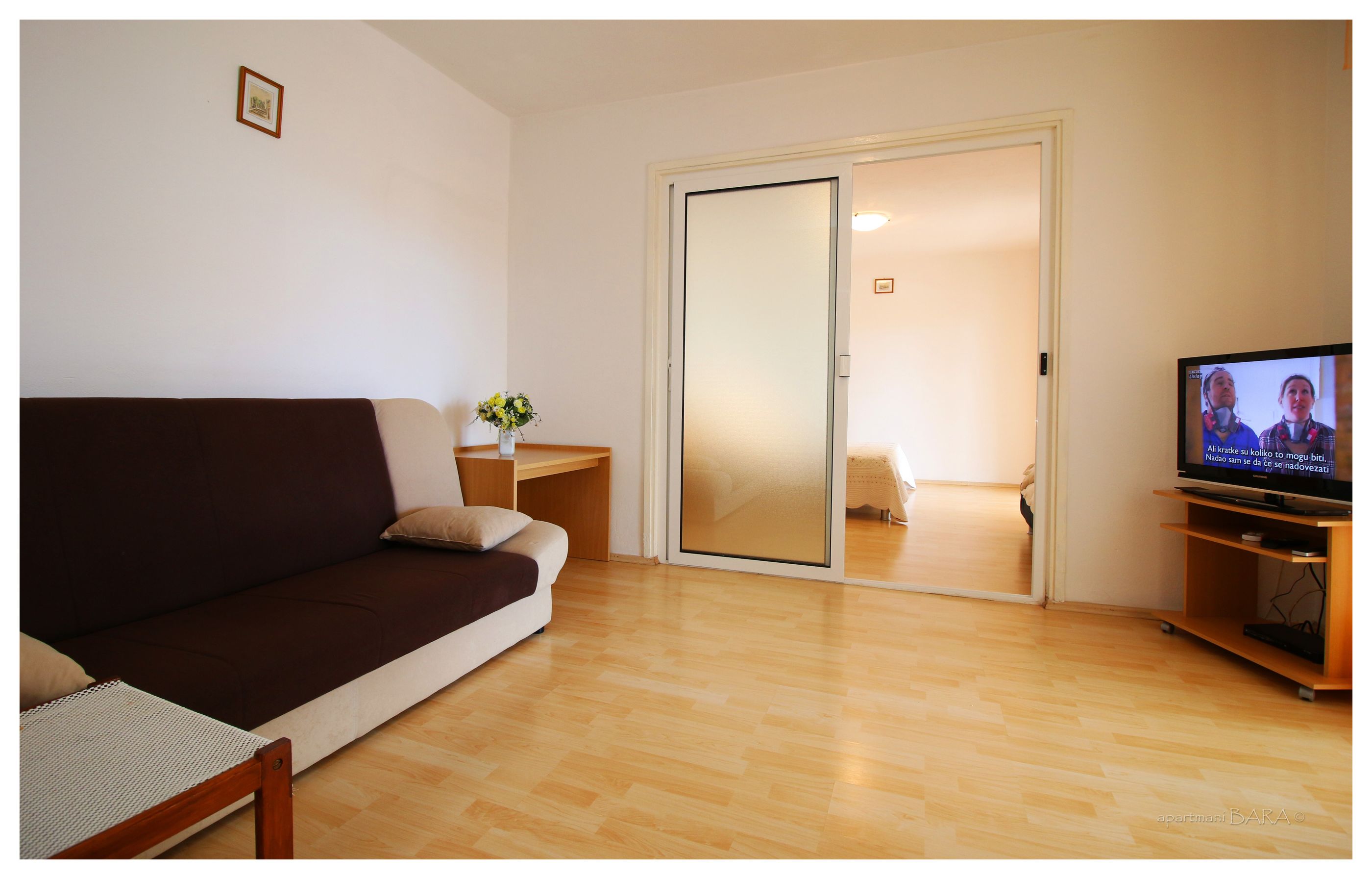 Apartments and Room Janja 50381-A1