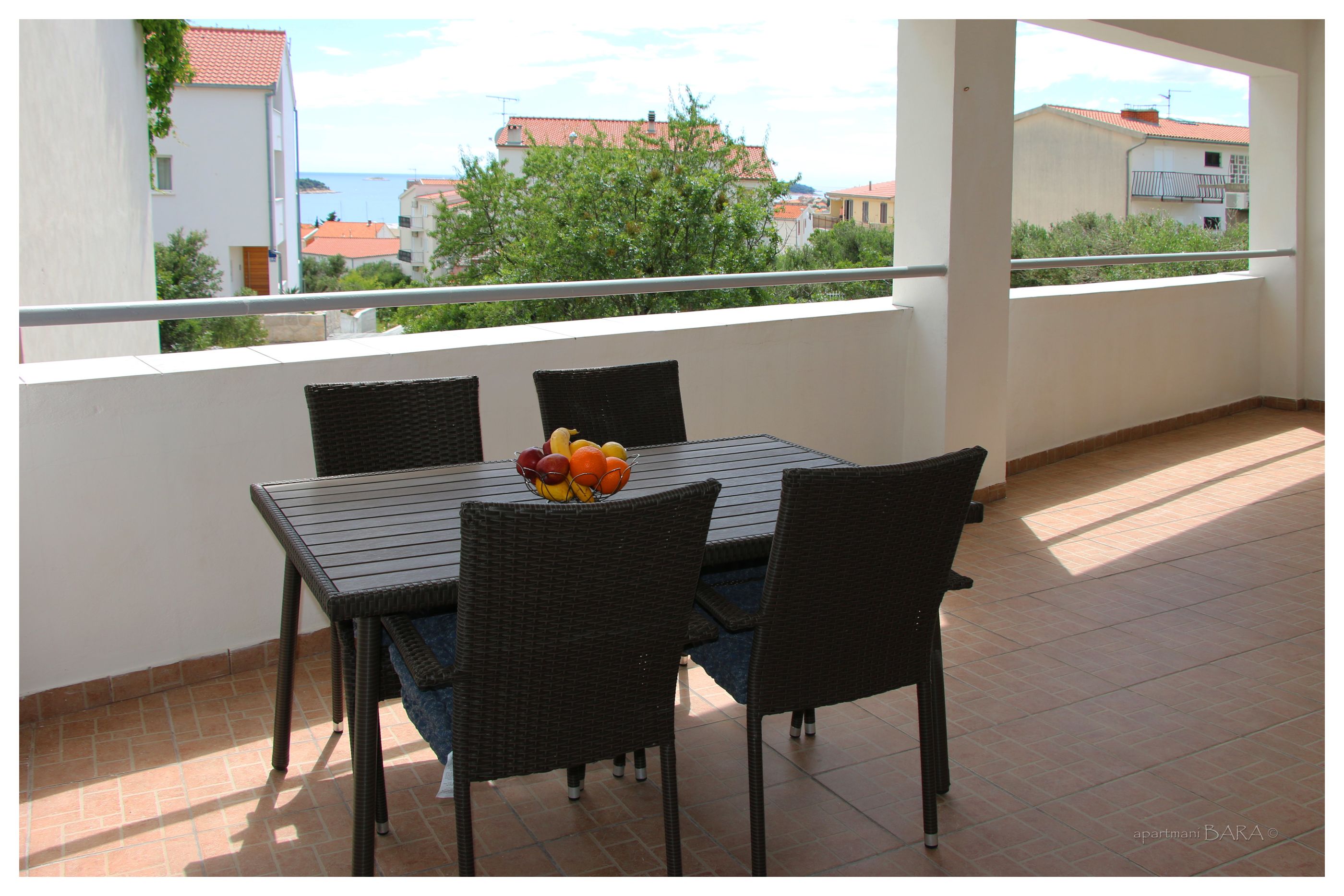 Apartments and Room Janja 50381-A1