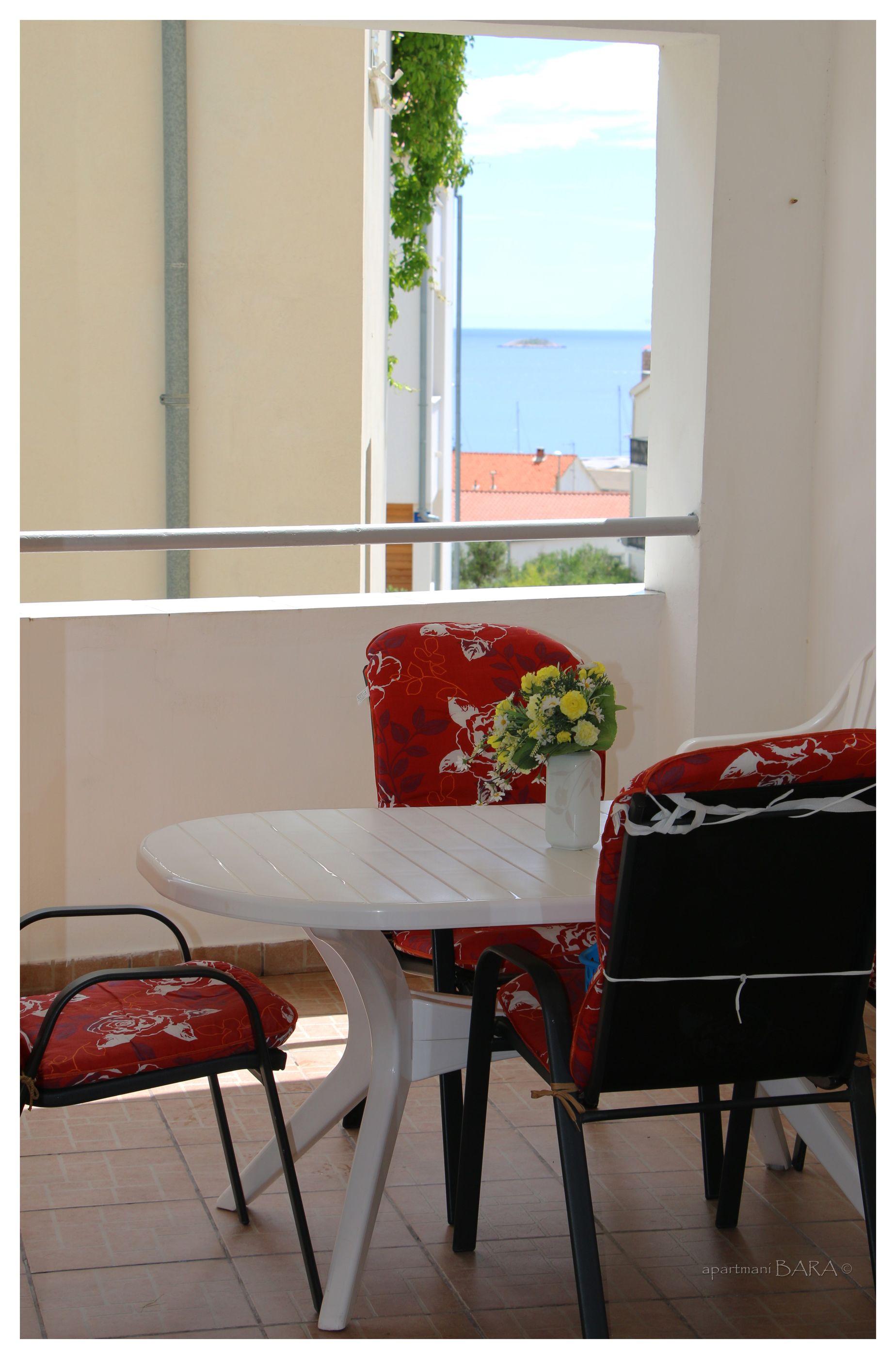 Apartments and Room Janja 50381-A2
