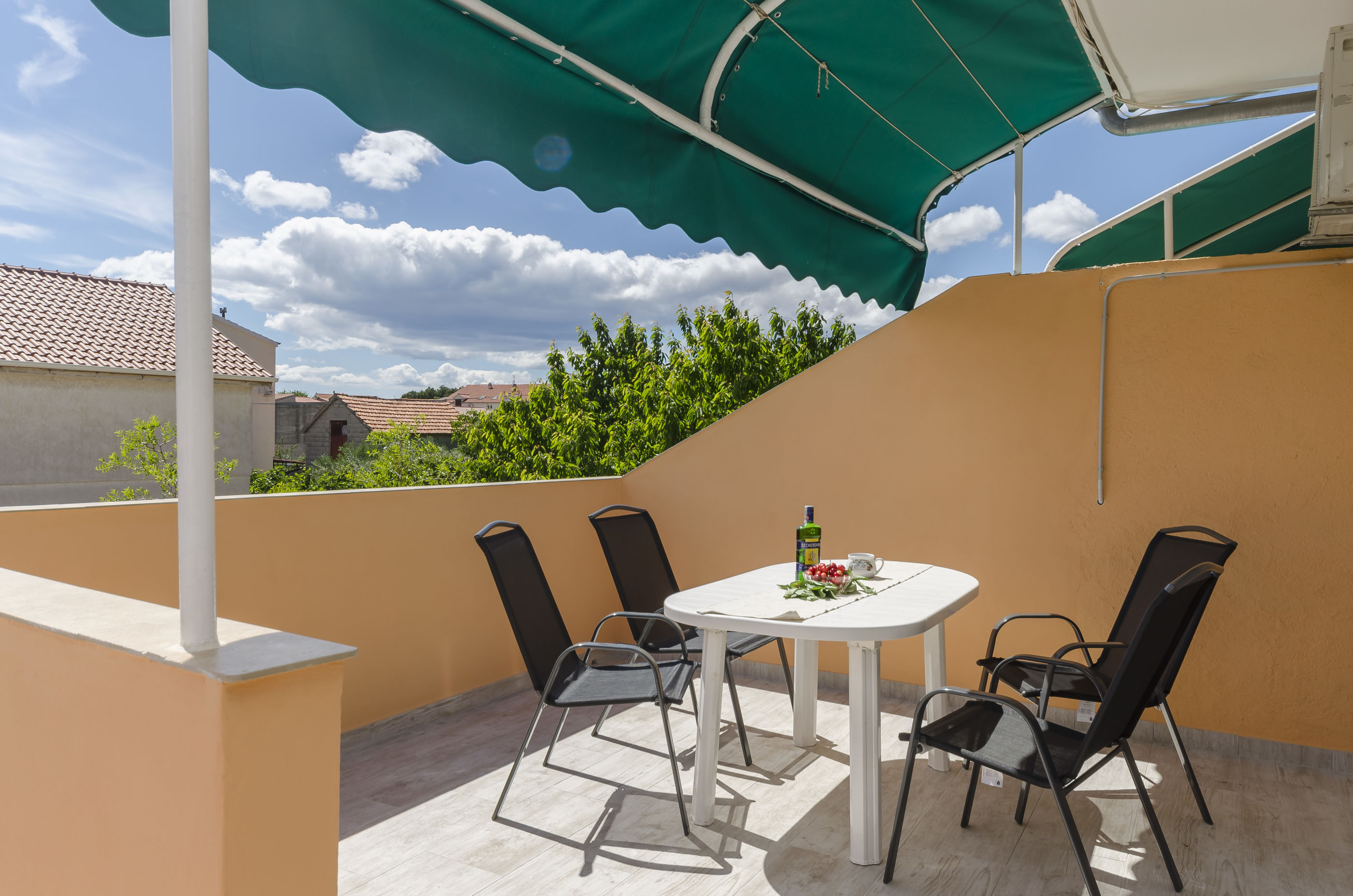 Apartments Mila II 67781-A3