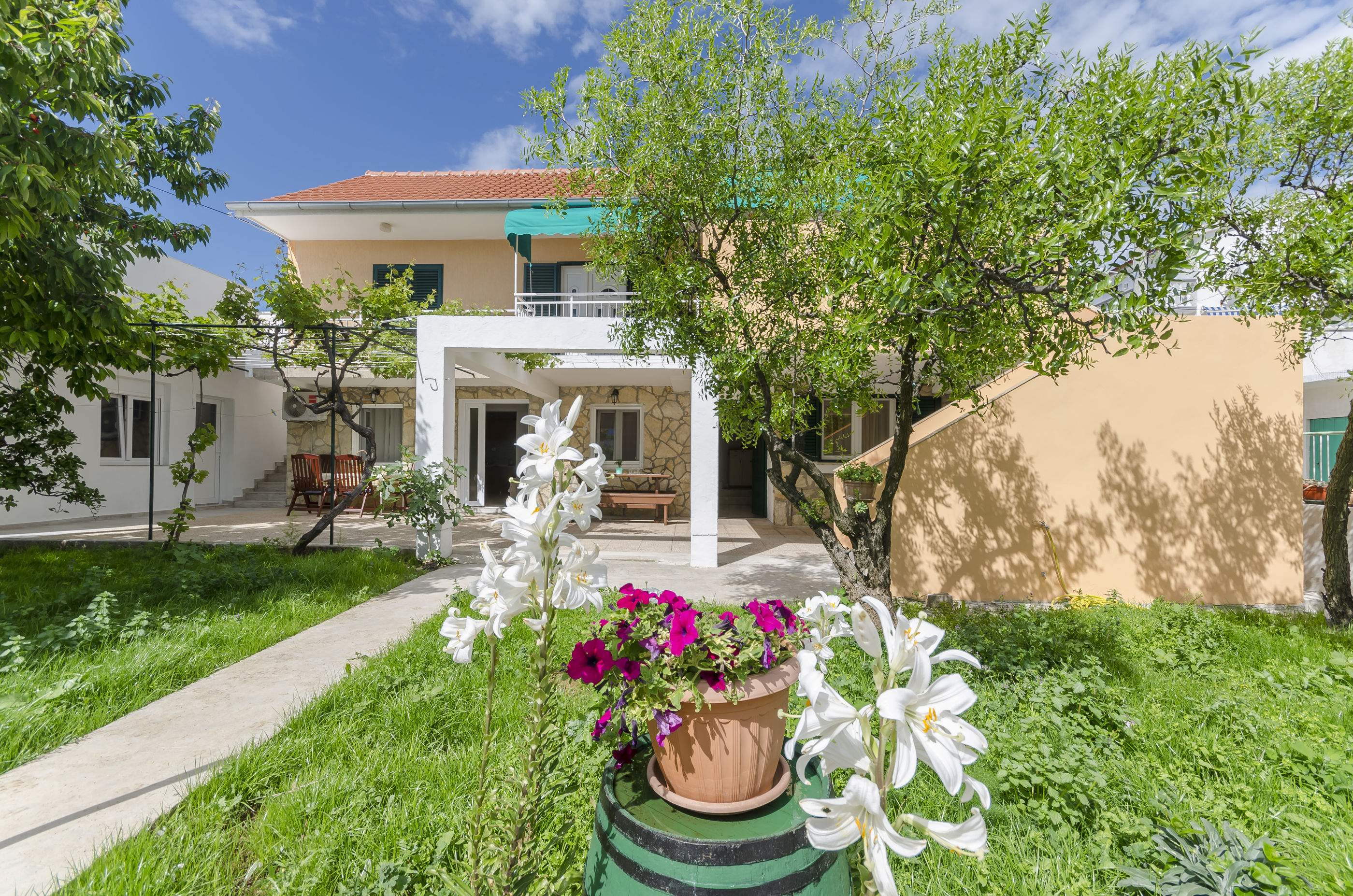 Apartments Mila II 67781-A1