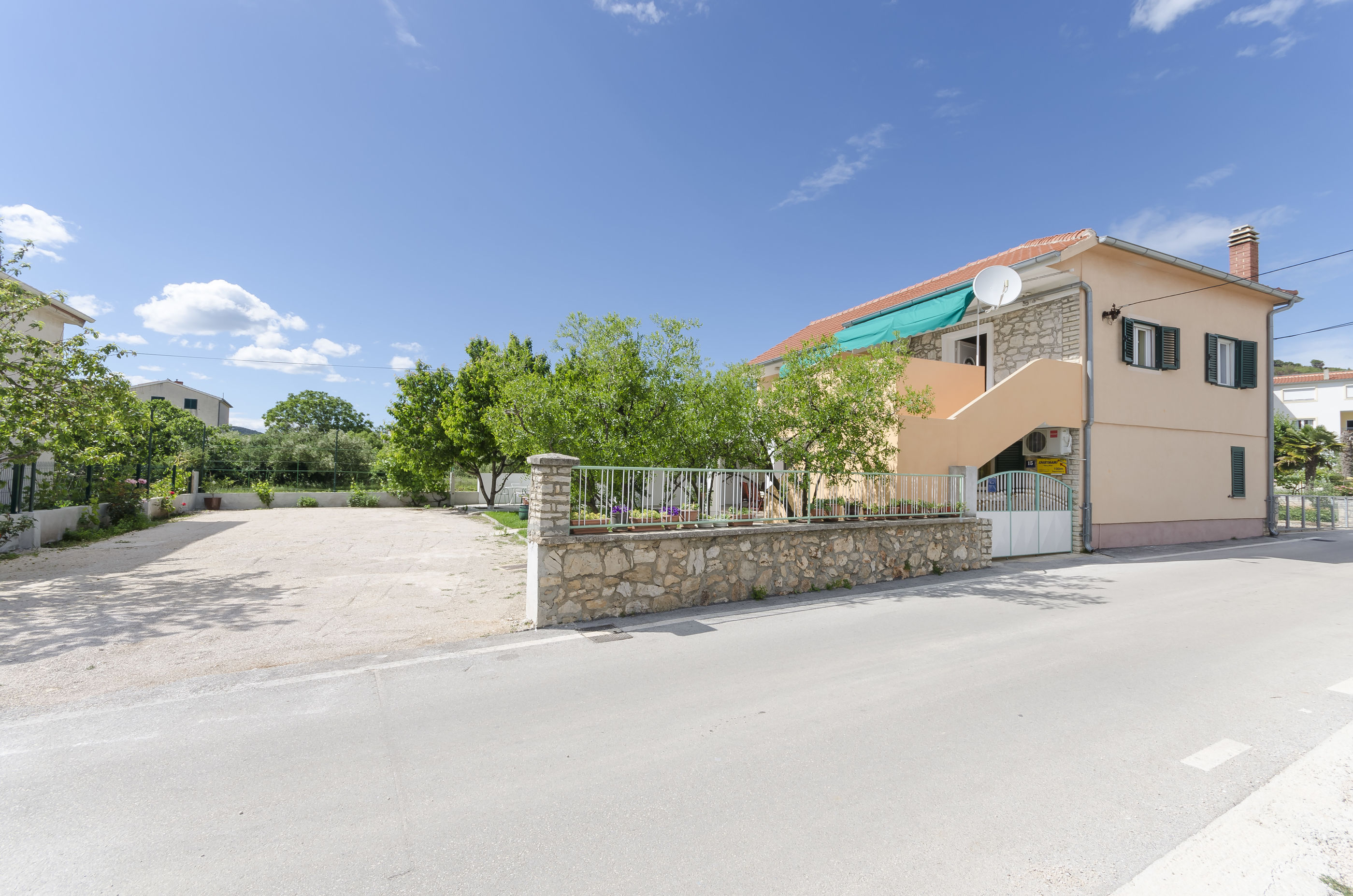 Apartments Mila II 67781-A1