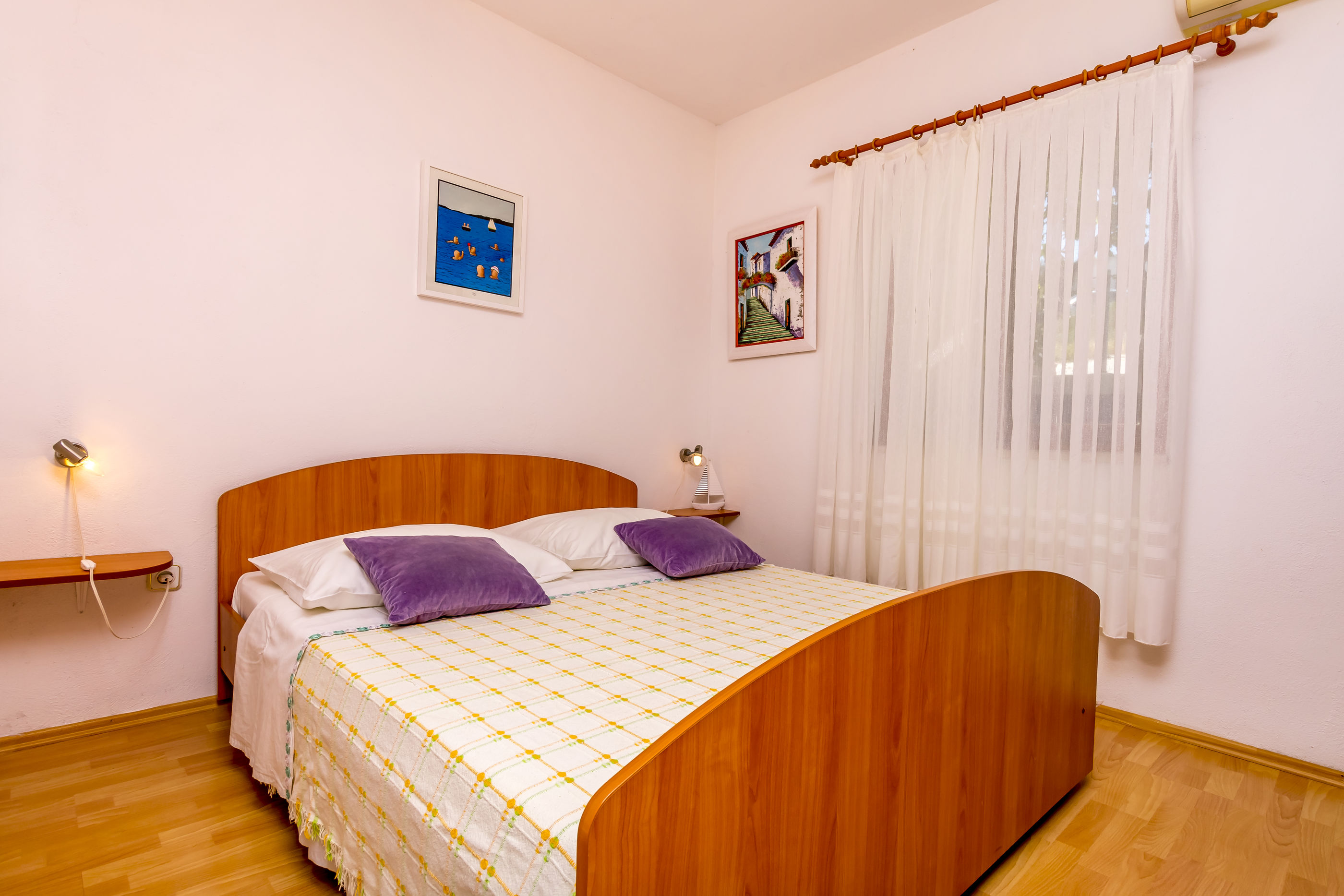 Apartments Božo 68311-A1