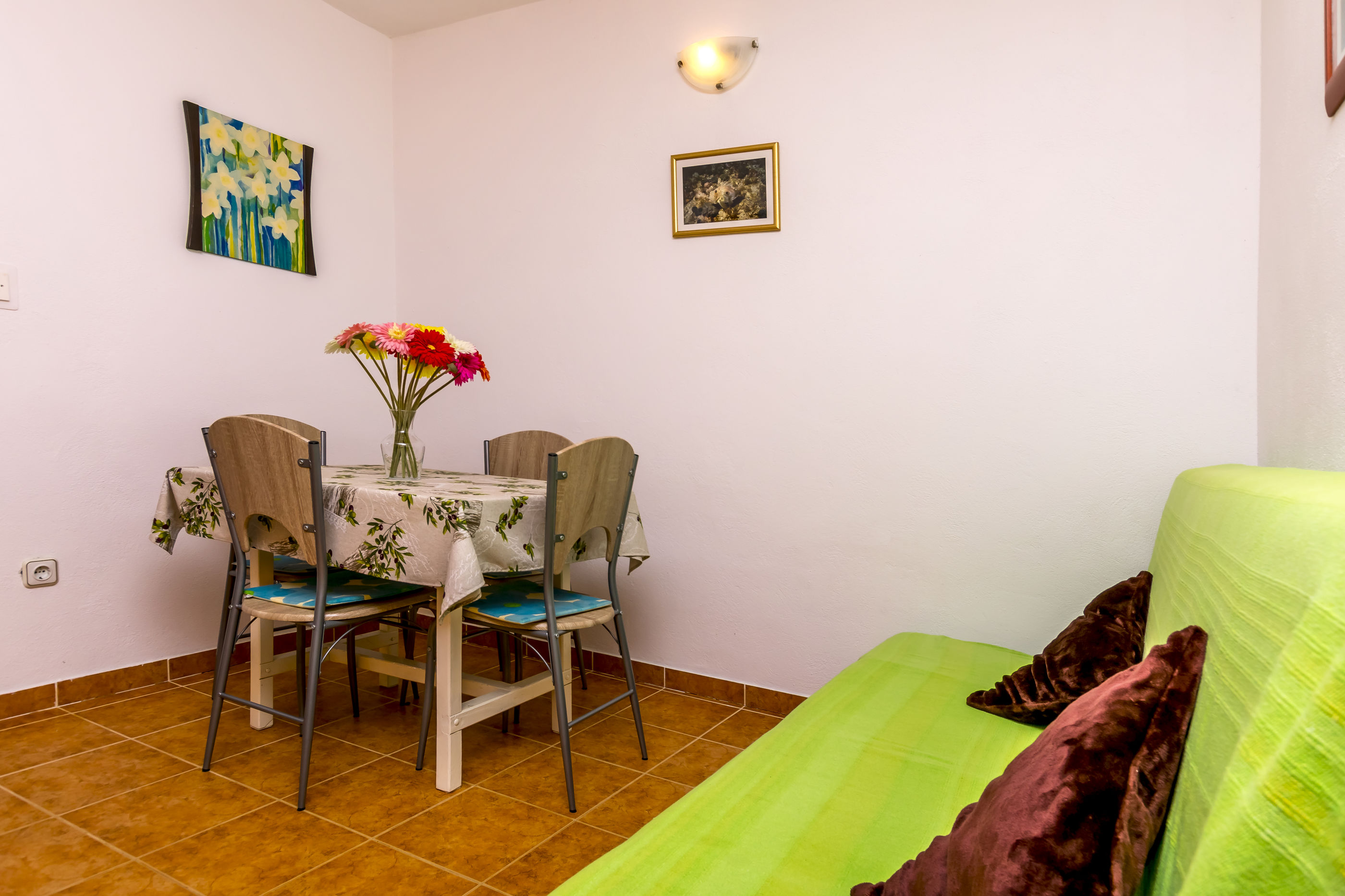 Apartments Božo 68311-A1