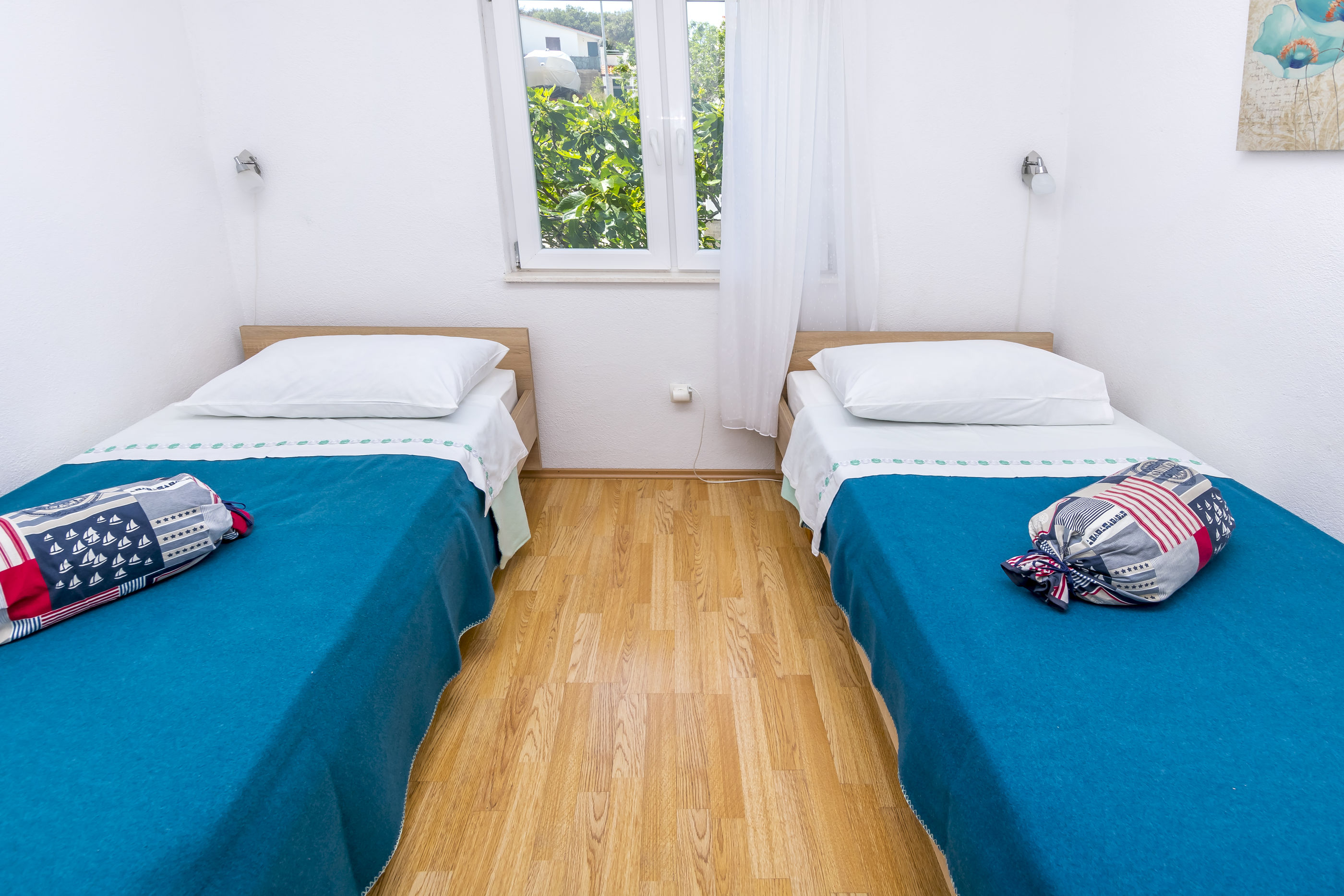 Apartments Božo 68311-A3