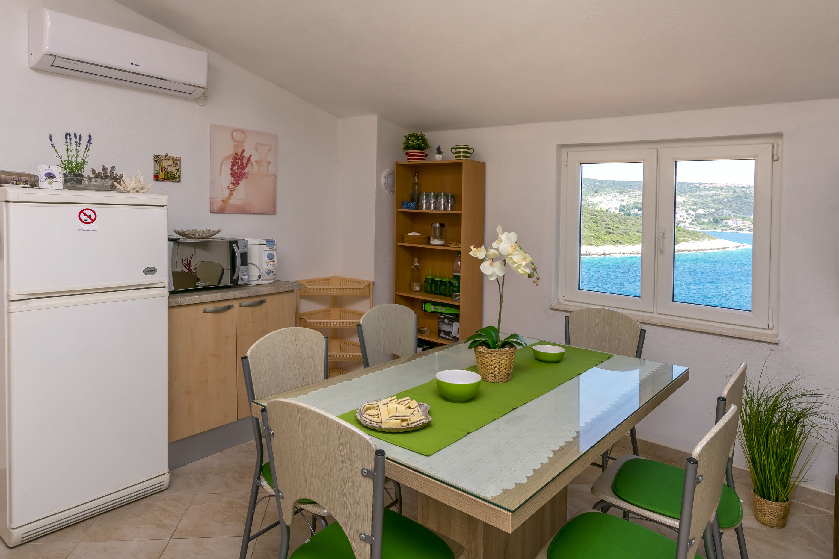 Apartments Božo 68311-A3