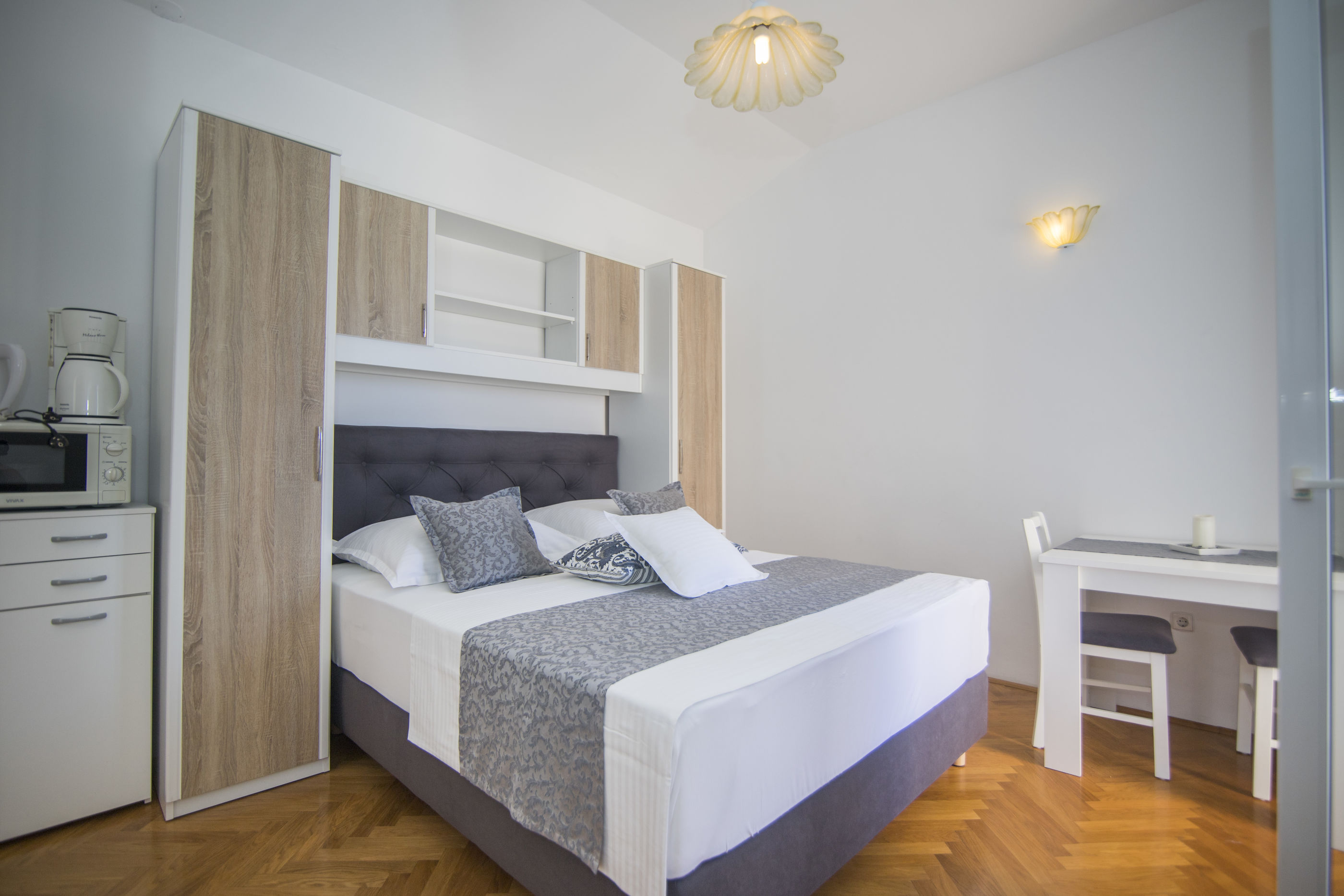 Apartments and Rooms Kapulica 65711-A4