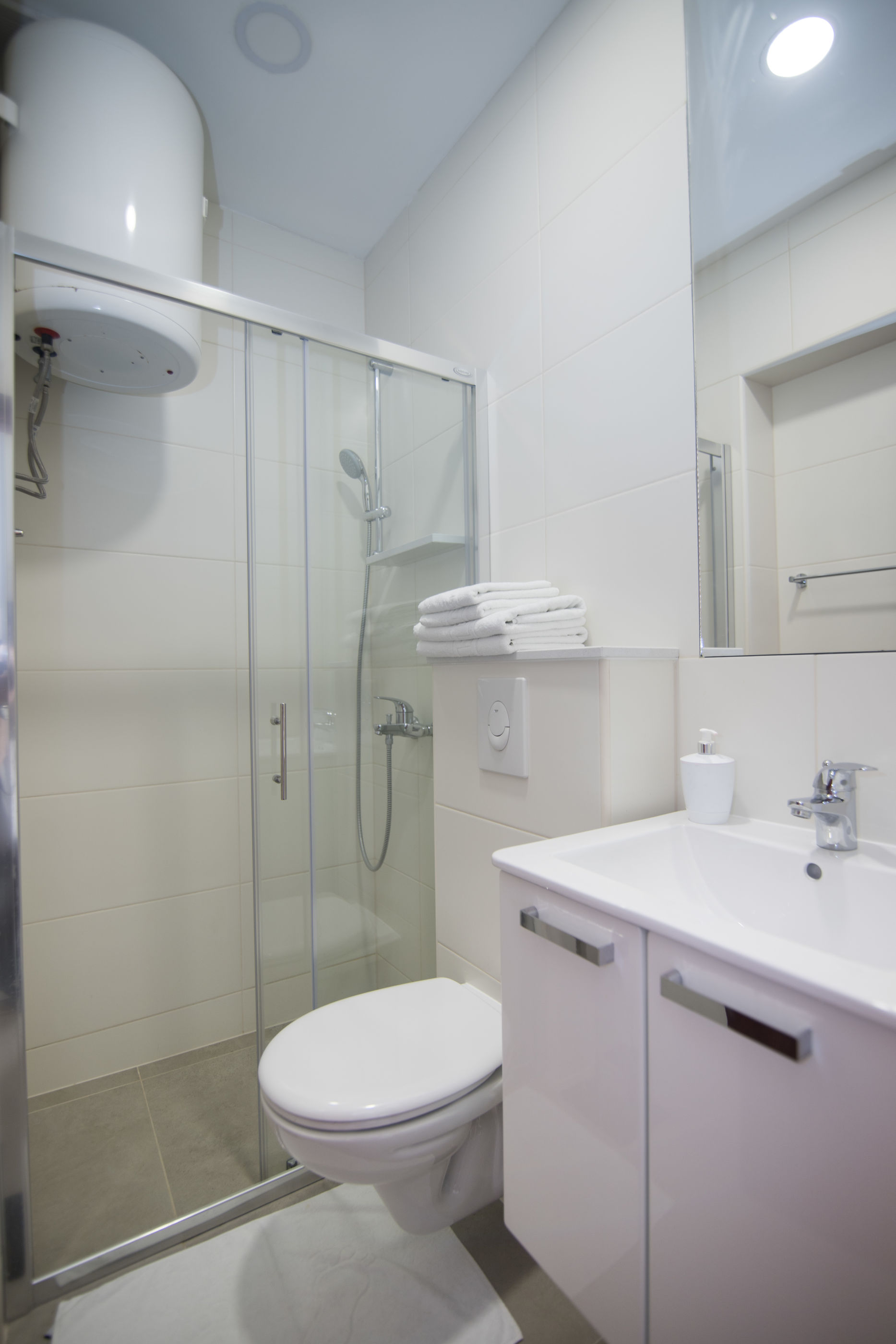 Apartments and Rooms Kapulica 65711-A4