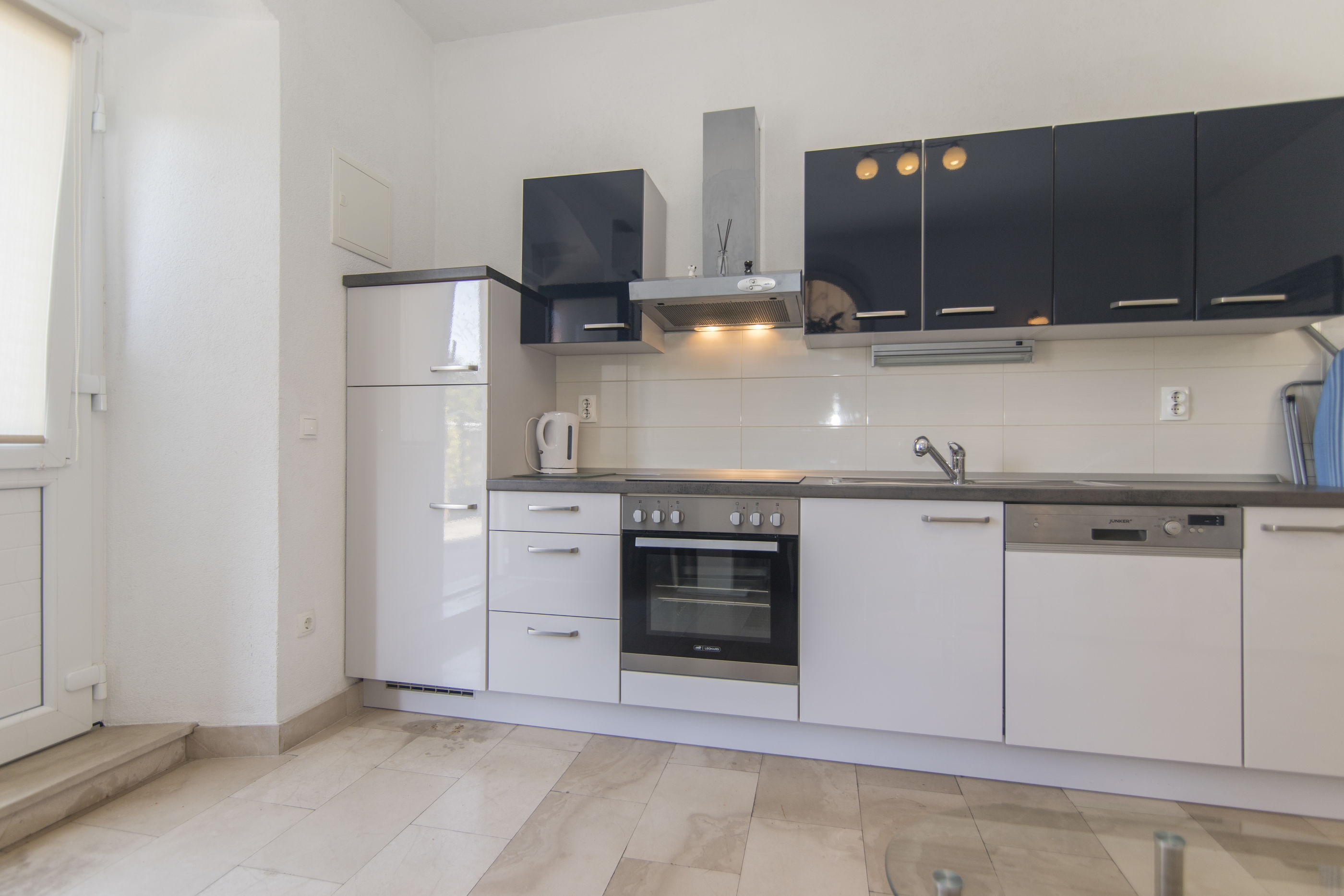 Apartments Luce i Jure 65921-A1