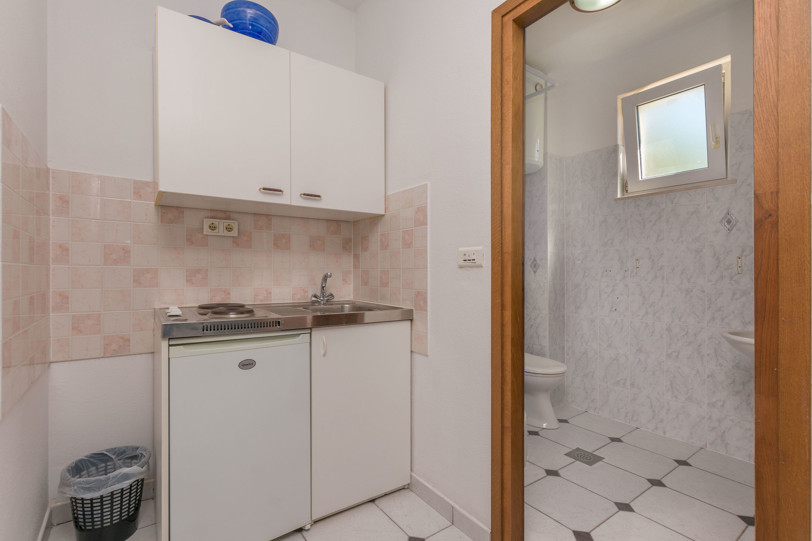 Apartments Mate 58841-A2