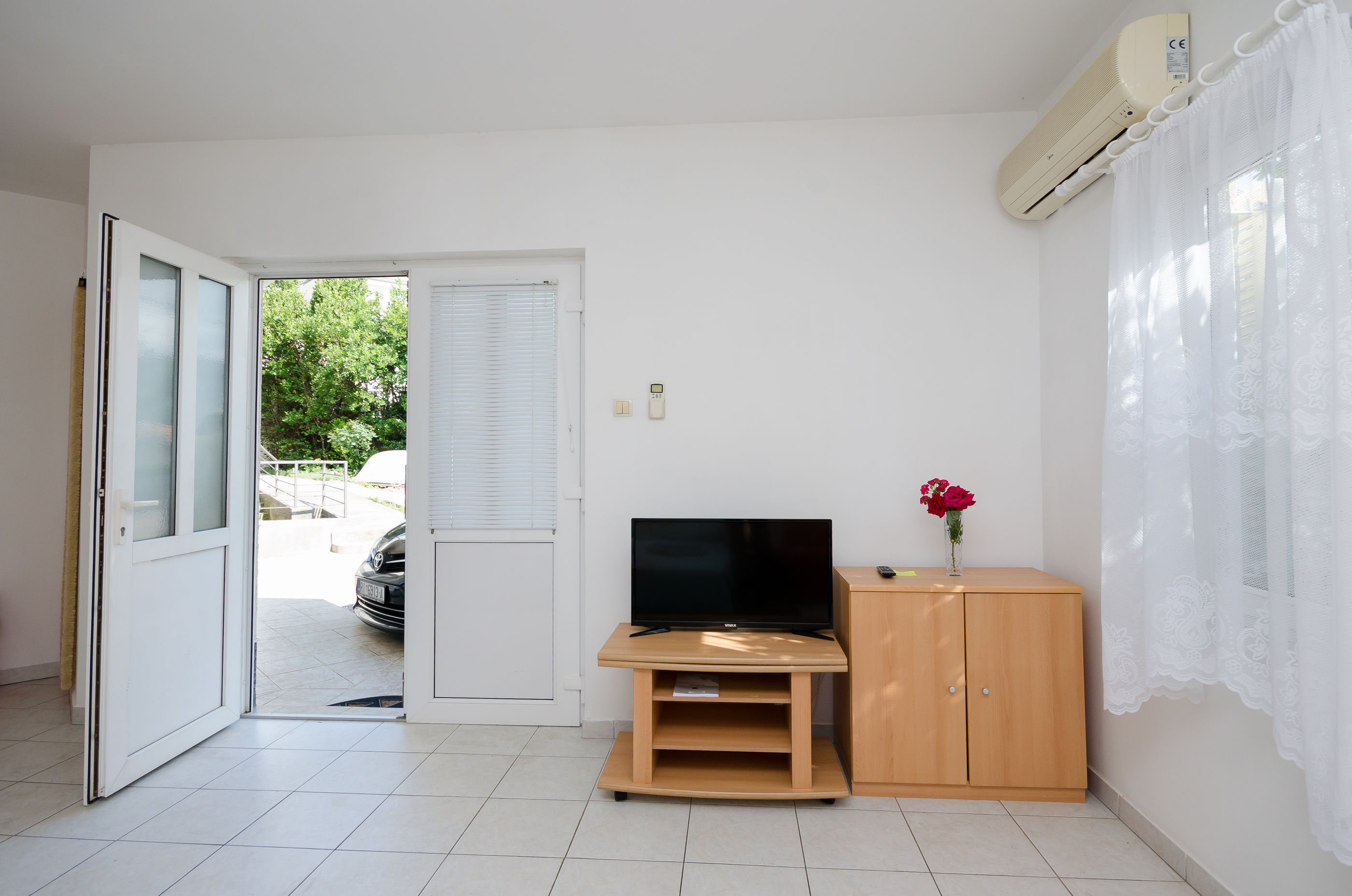 Apartments Branimir 64221-A1