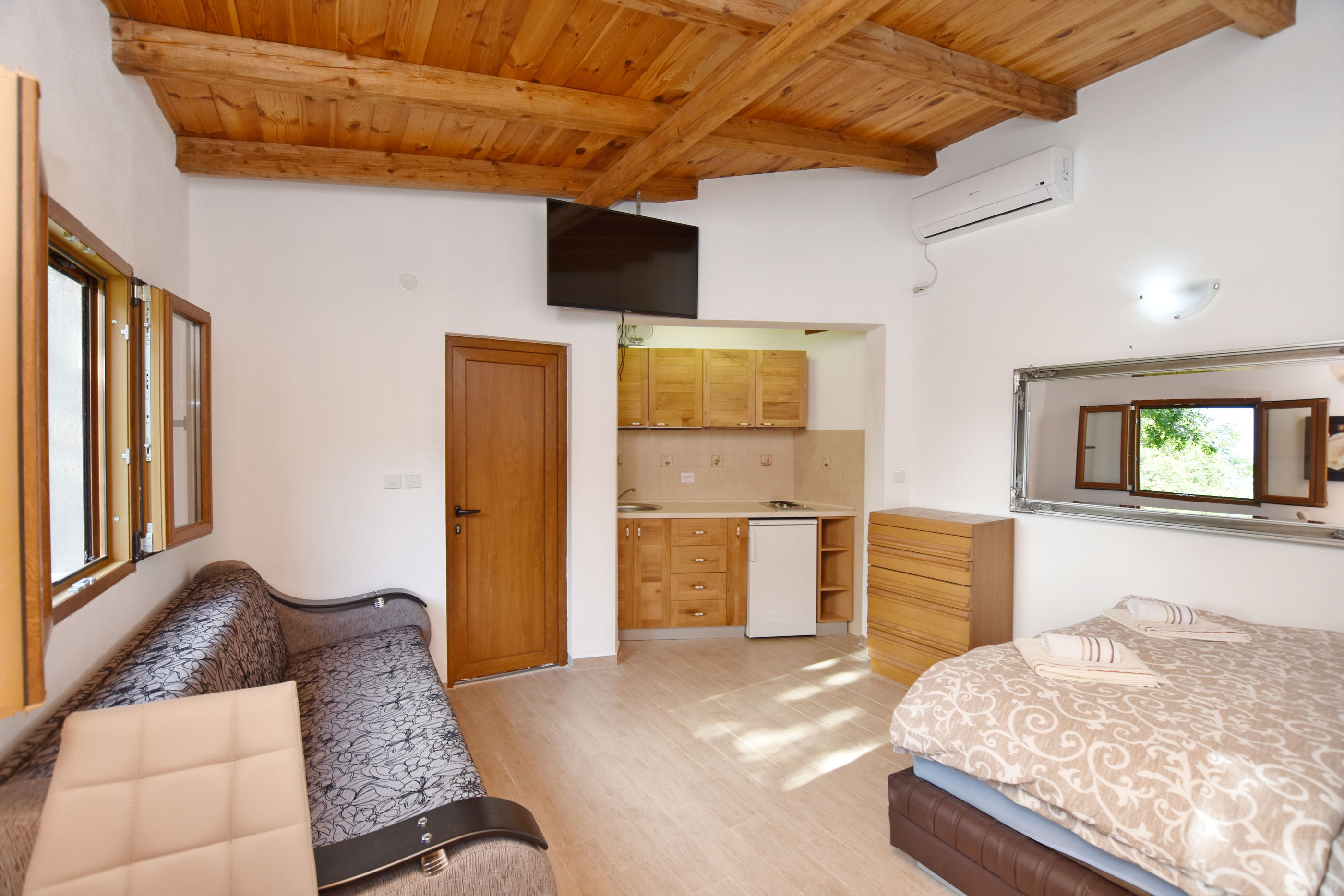 Apartments Pegaz 68031-A2